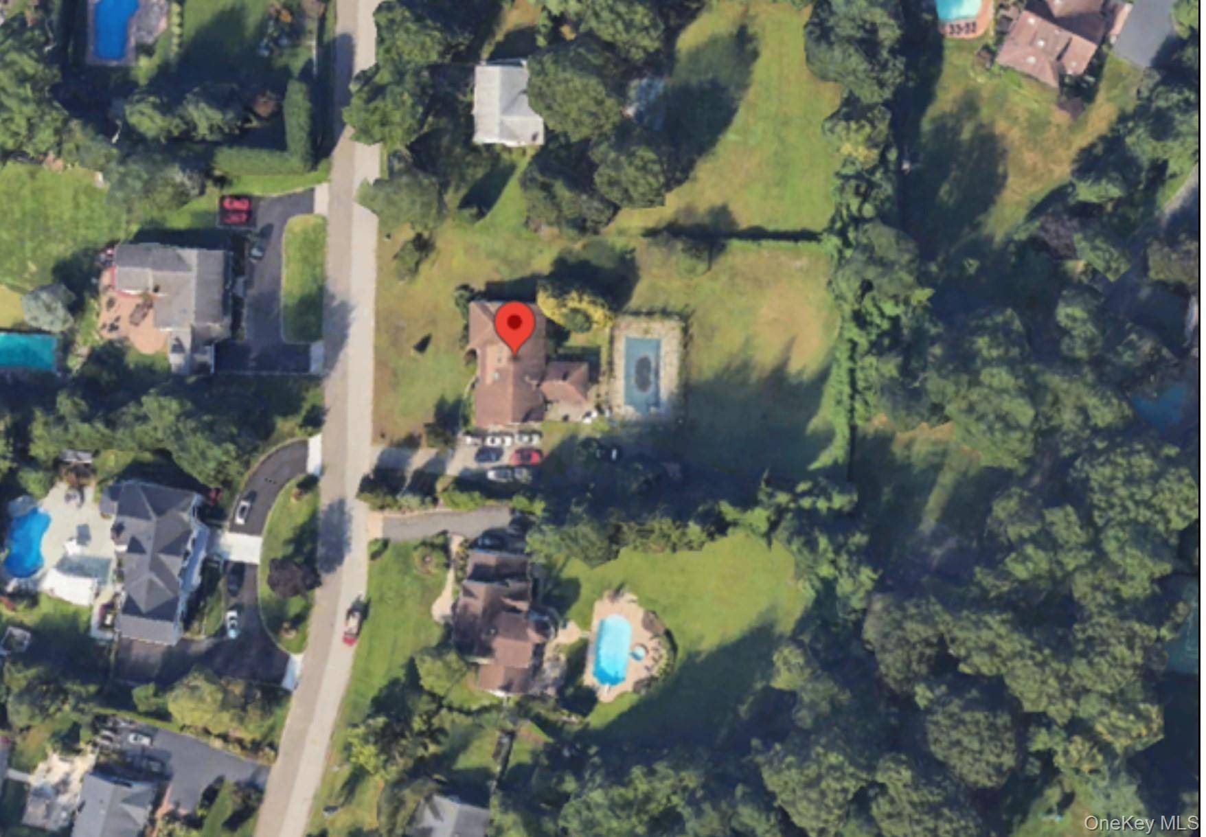Casa com 3 Quartos à Venda em Syosset - Nova Iorque - EUA - 4