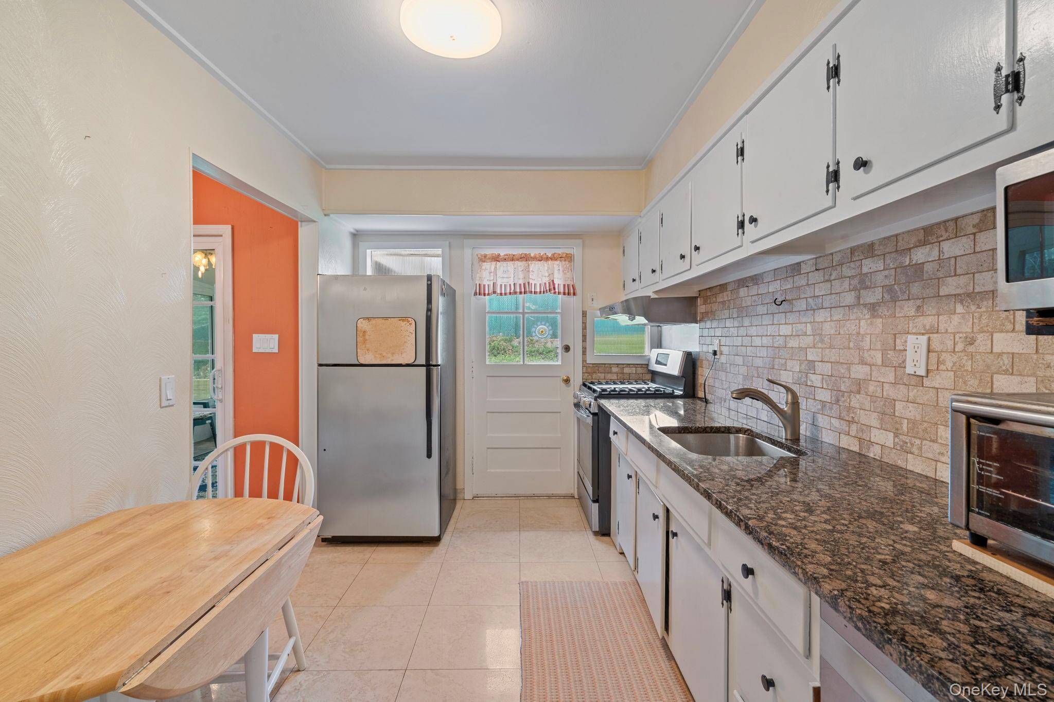 Casa com 3 Quartos à Venda em Syosset - Nova Iorque - EUA - 8
