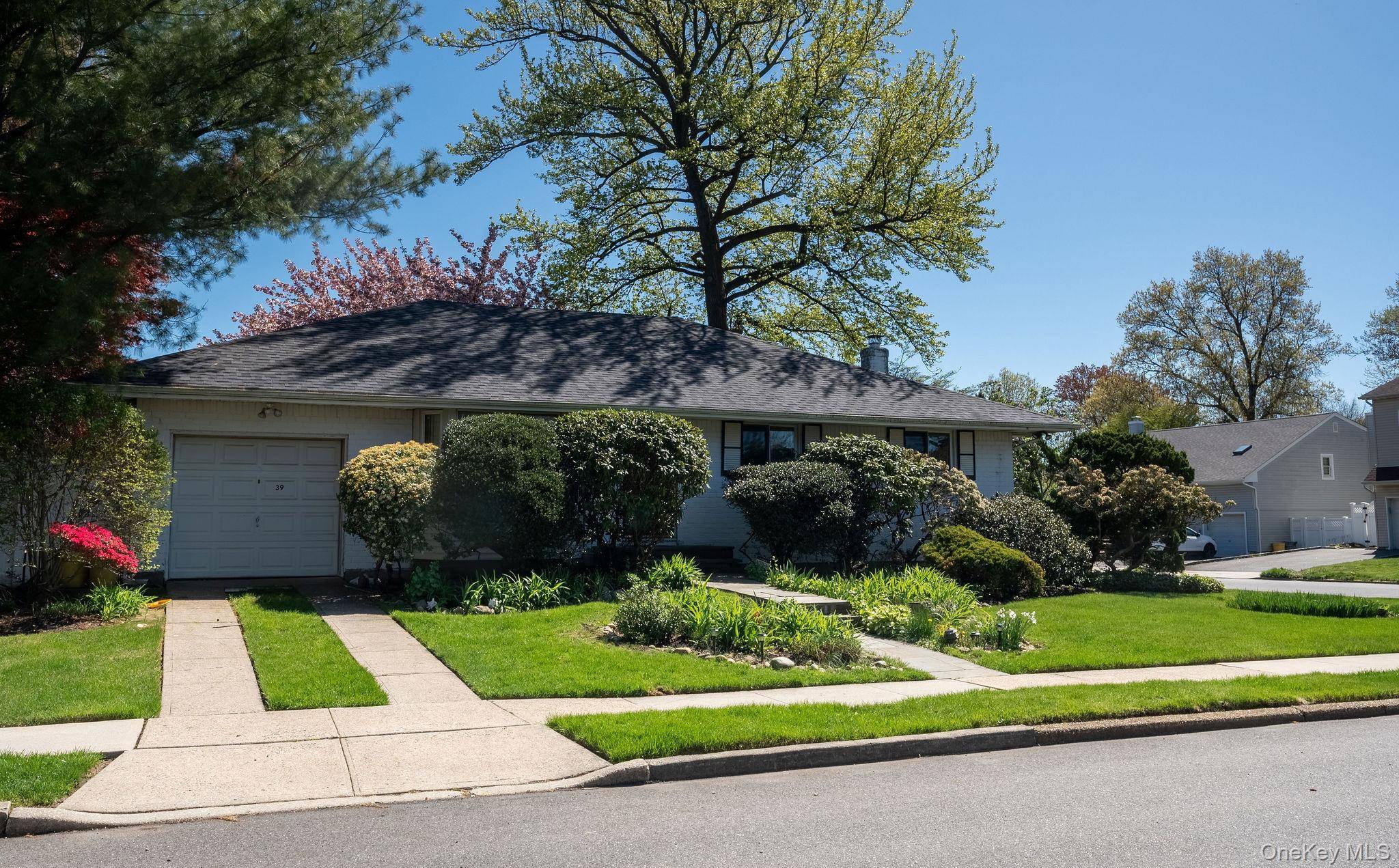 Casa com 3 Quartos à Venda em Syosset - Nova Iorque - EUA - 7
