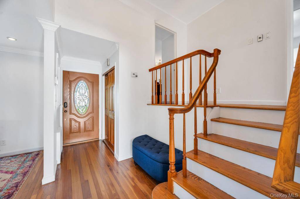 Casa com 3 Quartos à Venda em Syosset - Nova Iorque - EUA - 8