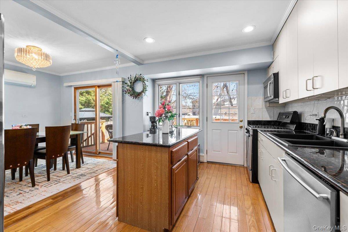 Casa com 3 Quartos à Venda em Syosset - Nova Iorque - EUA - 6