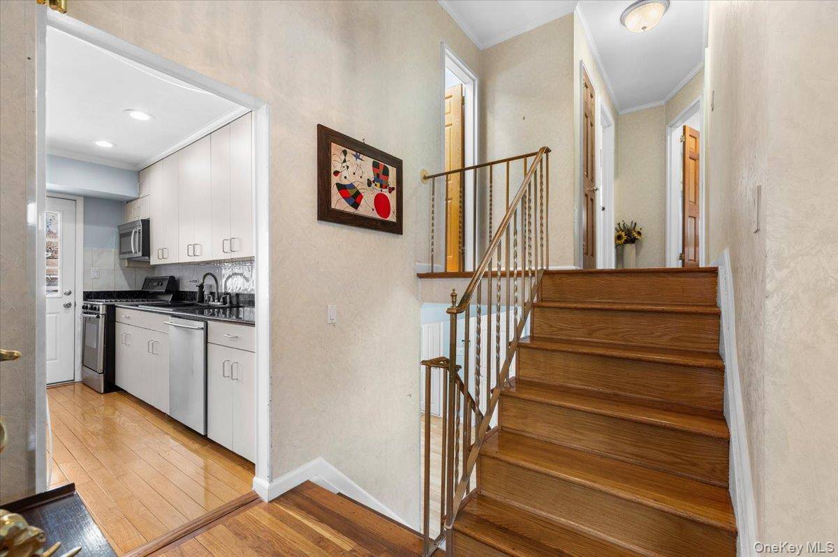 Casa com 3 Quartos à Venda em Syosset - Nova Iorque - EUA - 7