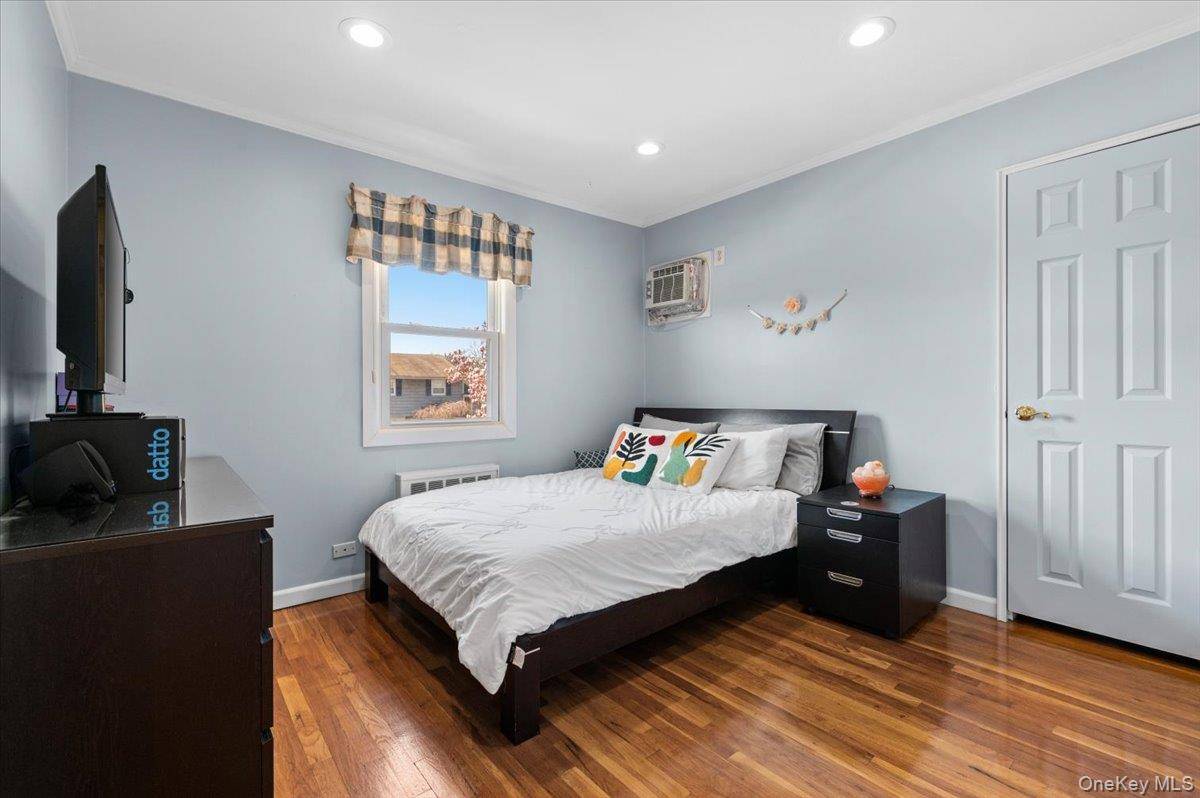 Casa com 3 Quartos à Venda em Syosset - Nova Iorque - EUA - 8