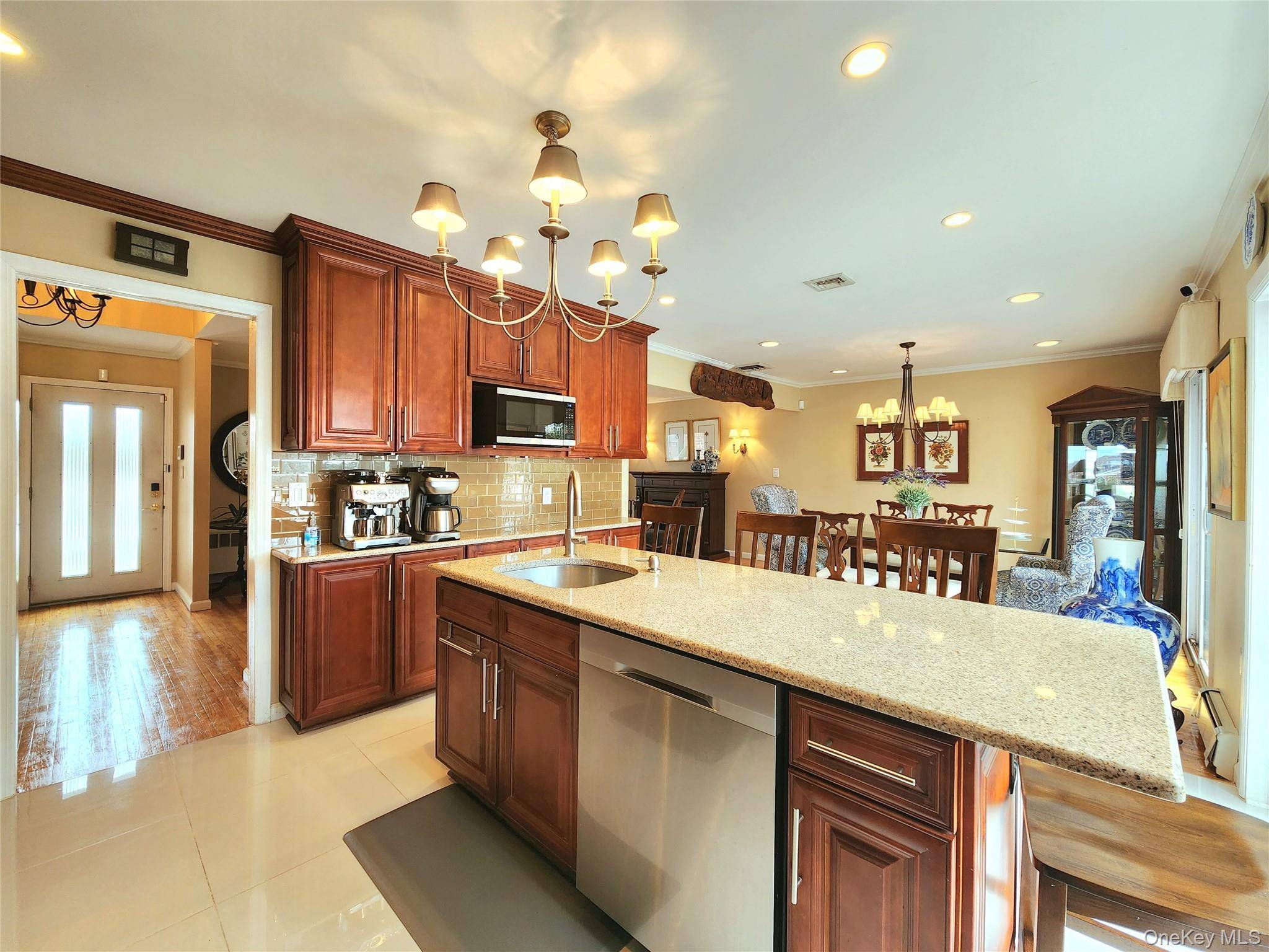 Casa com 3 Quartos à Venda em Syosset - Nova Iorque - EUA - 7