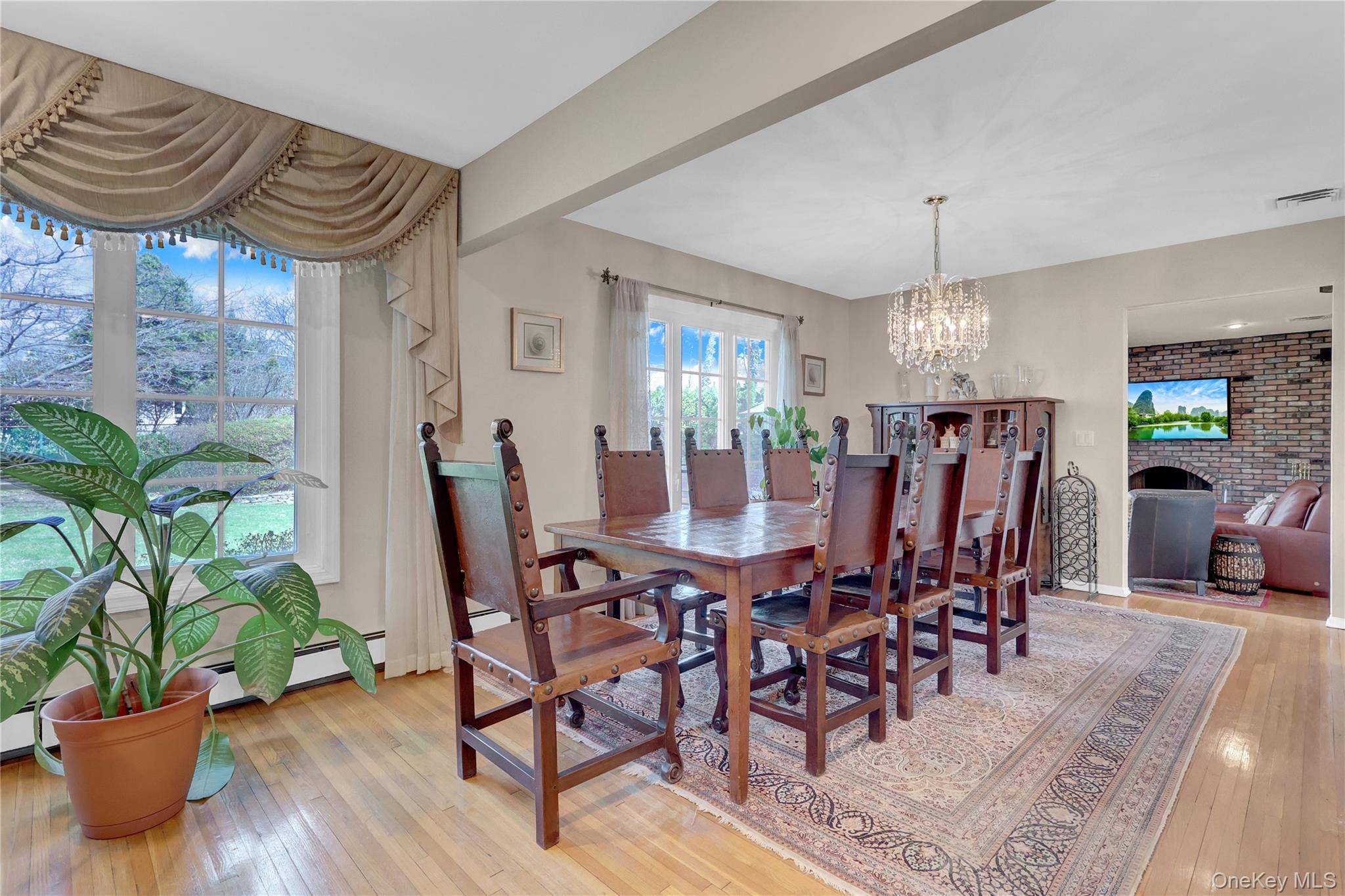 Casa com 3 Quartos à Venda em Syosset - Nova Iorque - EUA - 7