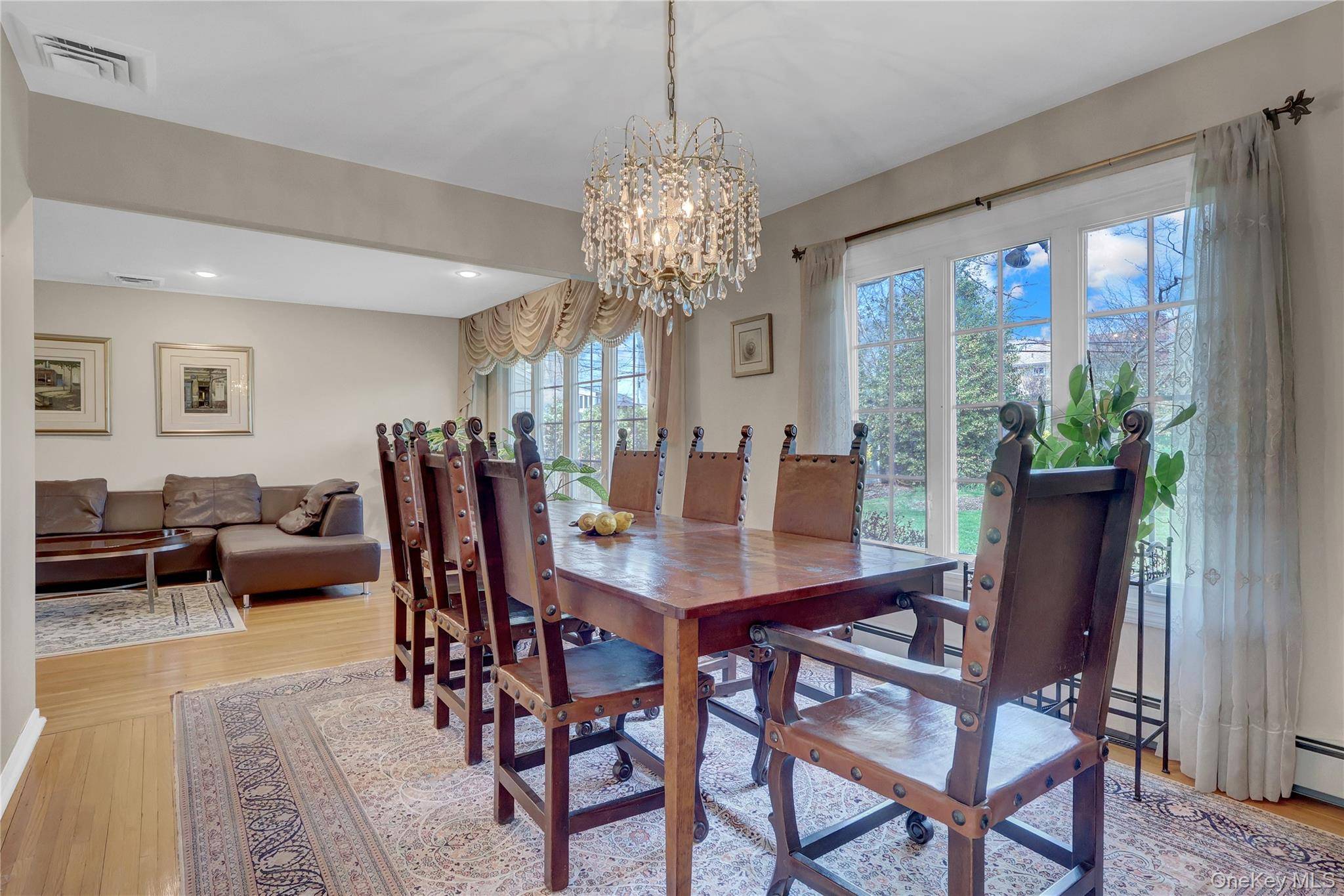 Casa com 3 Quartos à Venda em Syosset - Nova Iorque - EUA - 8