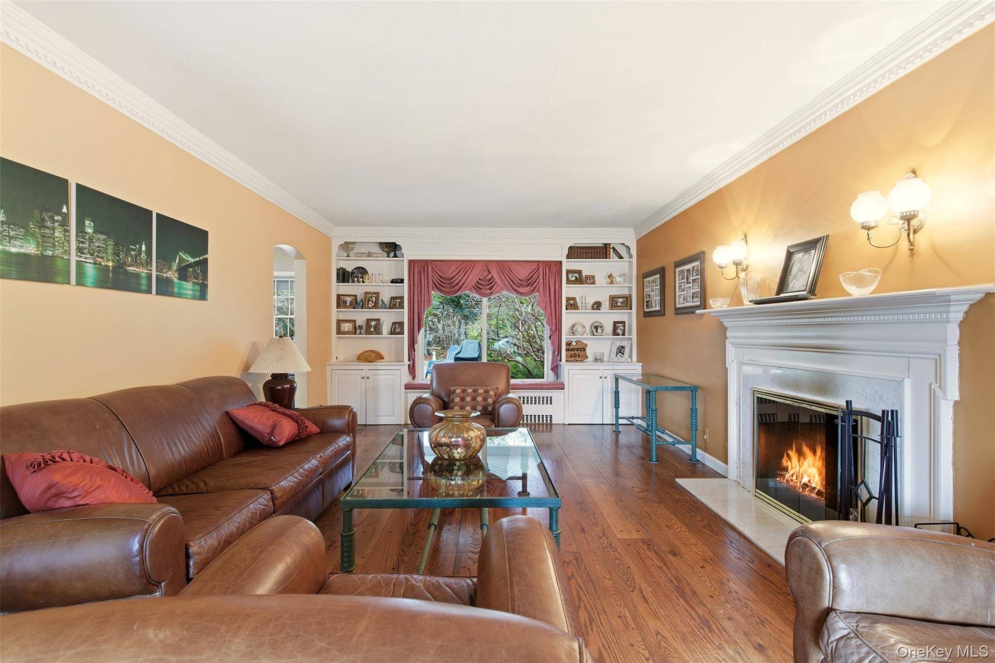 Casa com 3 Quartos à Venda em Syosset - Nova Iorque - EUA - 8