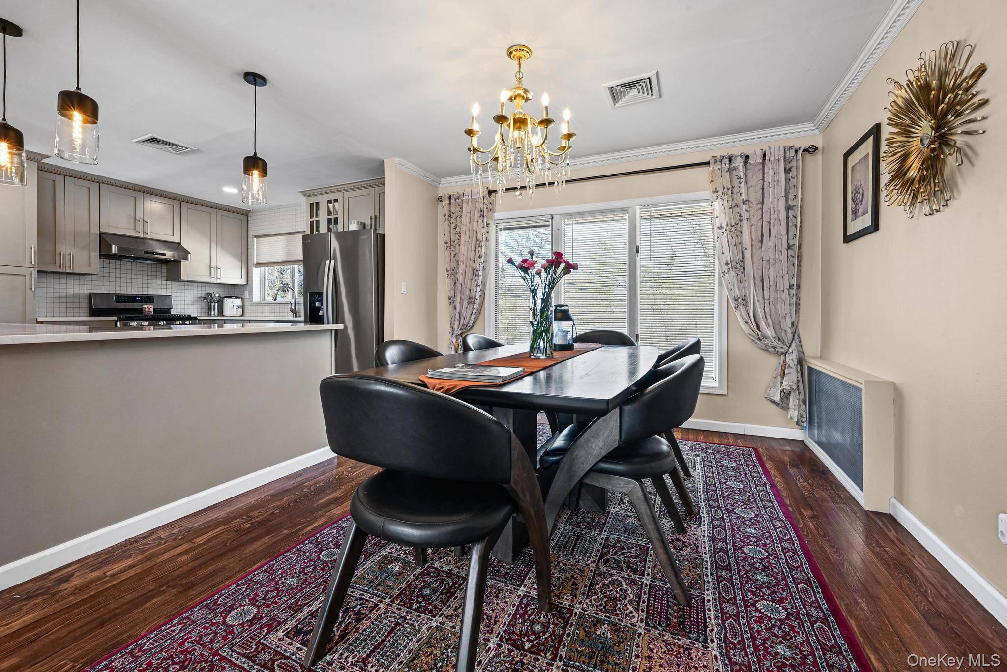 Casa com 3 Quartos à Venda em Syosset - Nova Iorque - EUA - 6