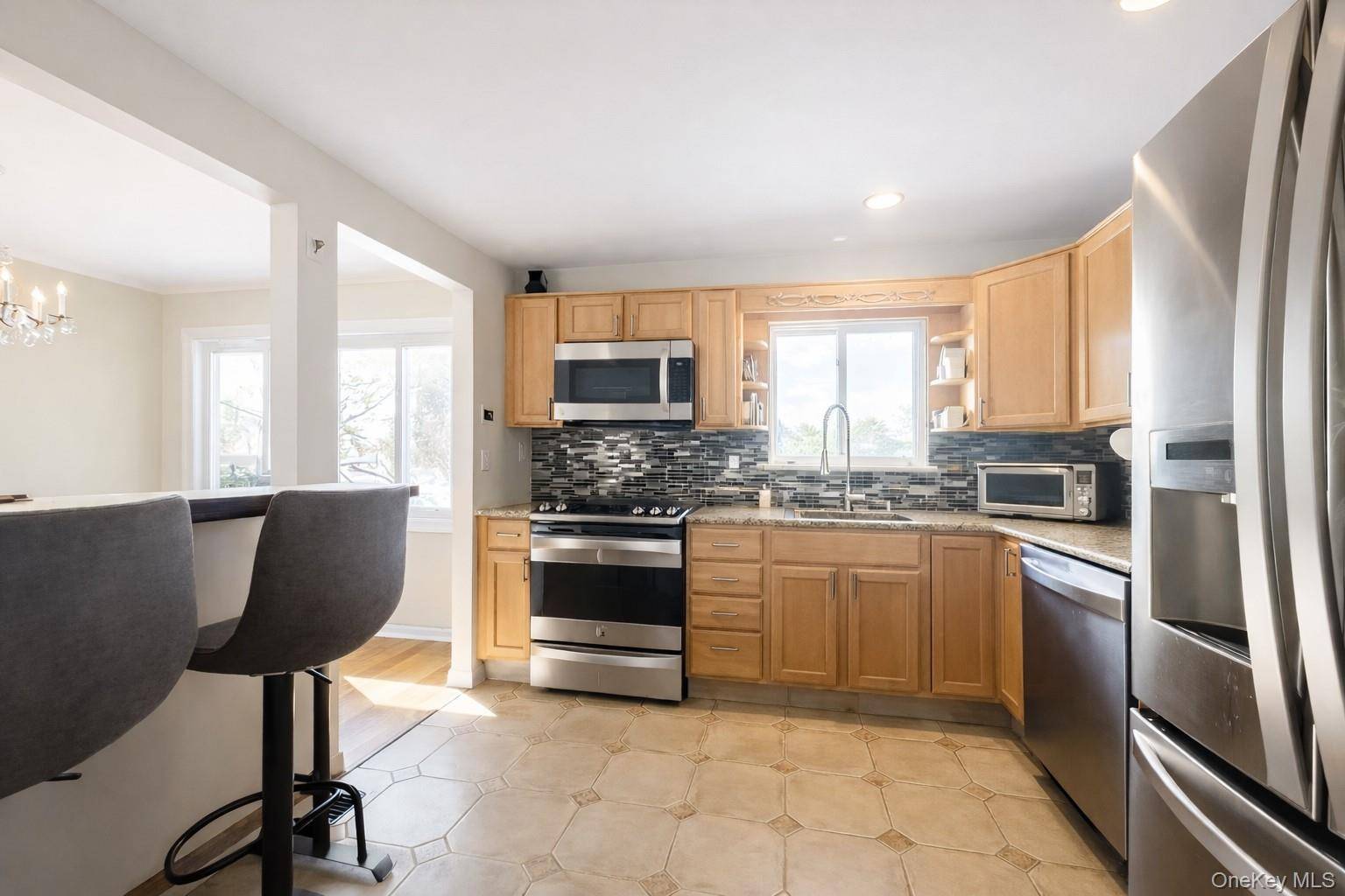 Casa com 3 Quartos à Venda em Syosset - Nova Iorque - EUA - 5