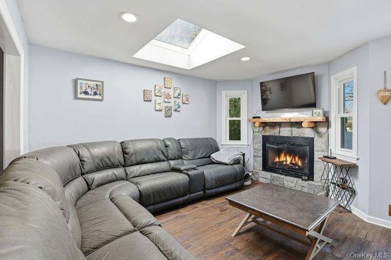 Casa com 3 Quartos à Venda em Syosset - Nova Iorque - EUA - 7