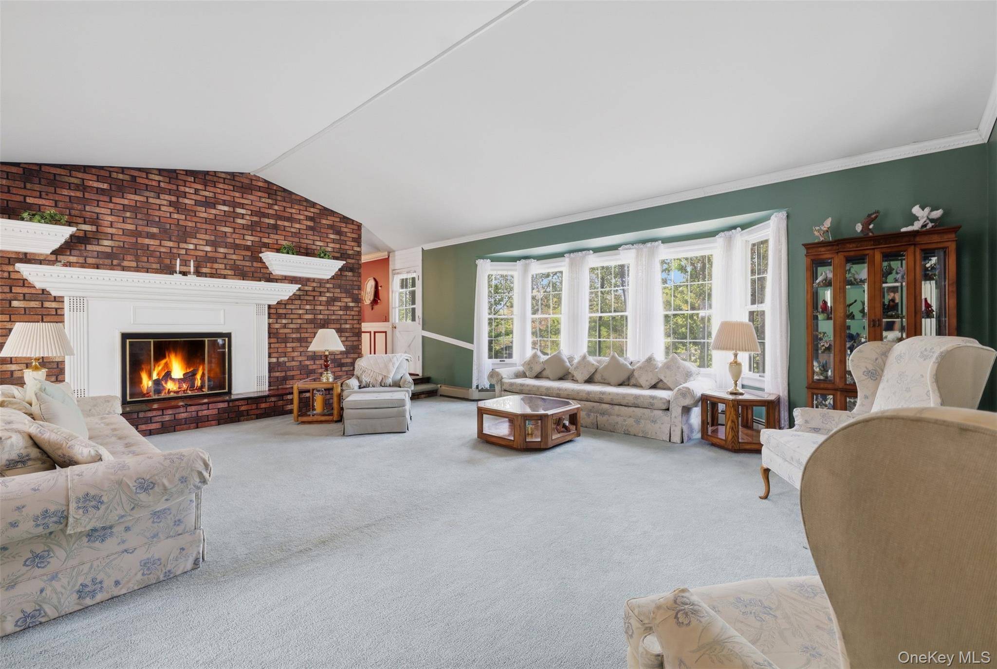 3 Bedroom Home for Sale in Warwick - New York - USA - 8