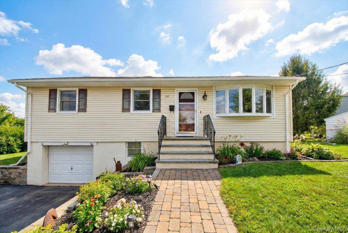 Hogar con 3 Dormitorios en Venta en Warwick - Nueva York - EE. UU. - 1