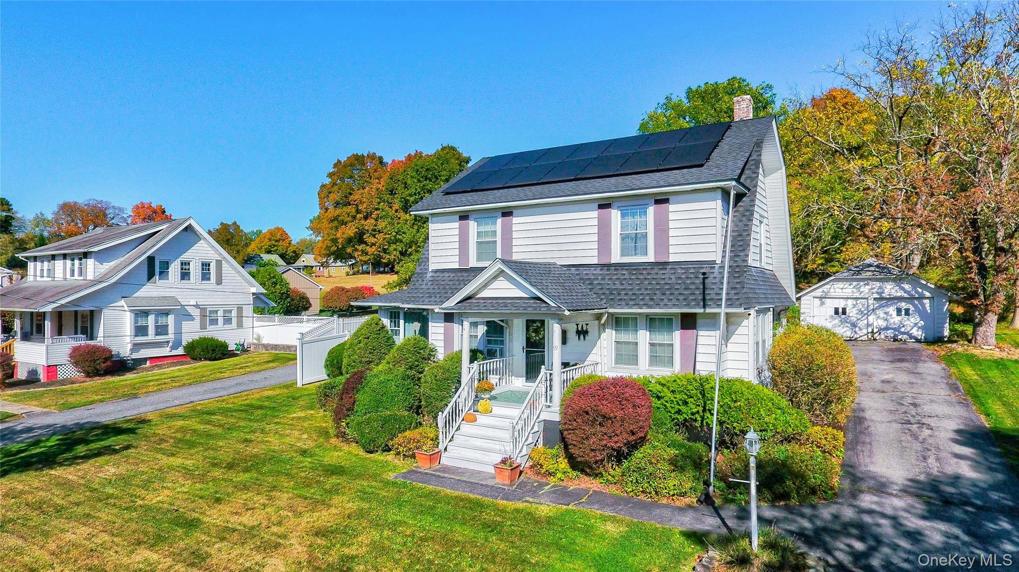 4 Bedroom Home for Sale in Florida - New York - USA - 1