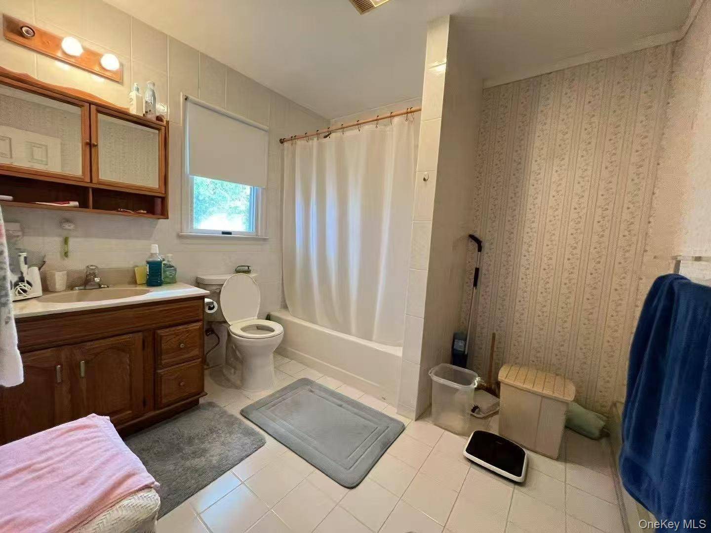 Casa com 4 Quartos à Venda em New Hyde Park - Nova Iorque - EUA - 8