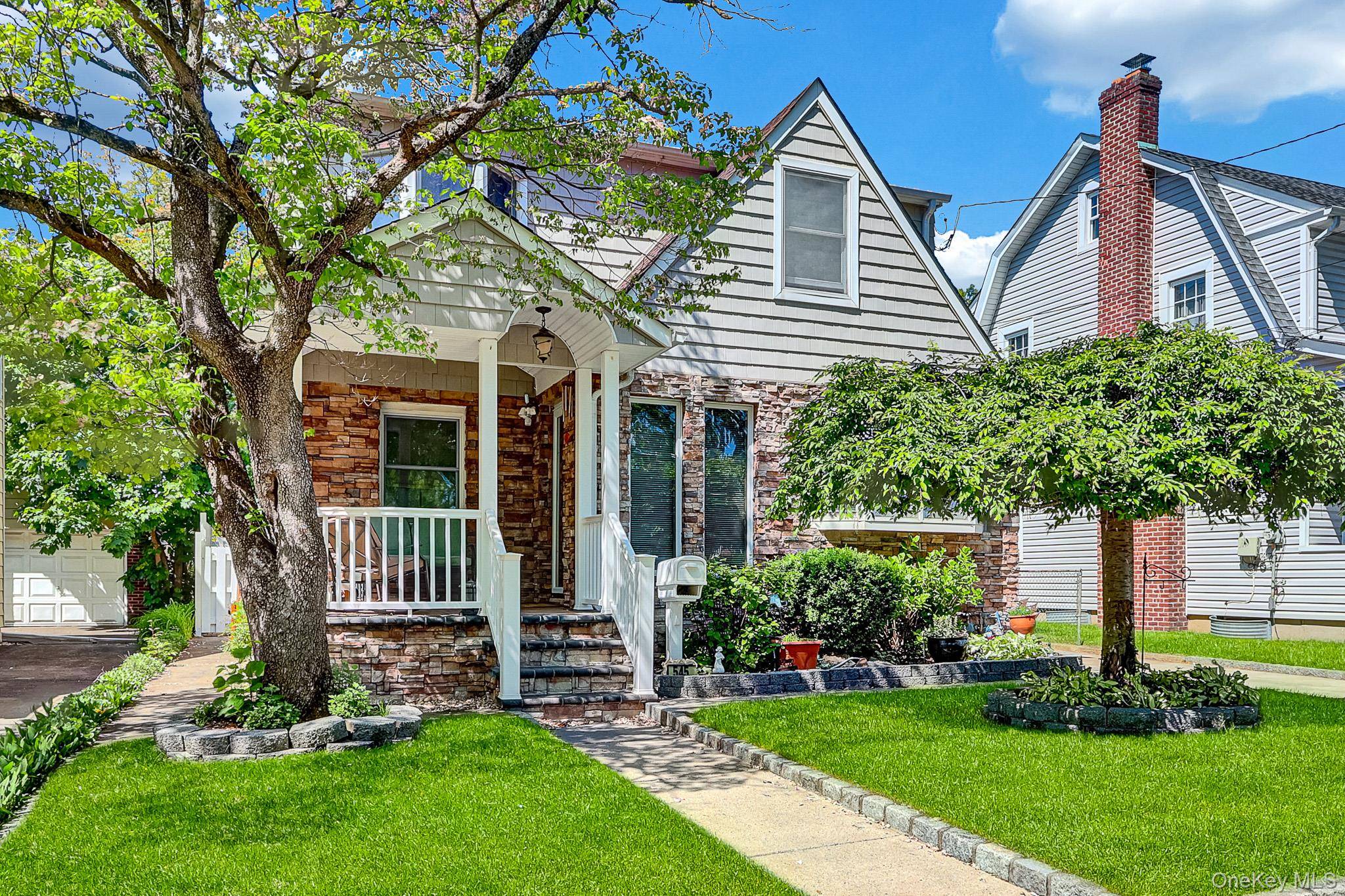 Home avec 4 chambres à Vendre à New Hyde Park - Nova Iorque - EUA - 2