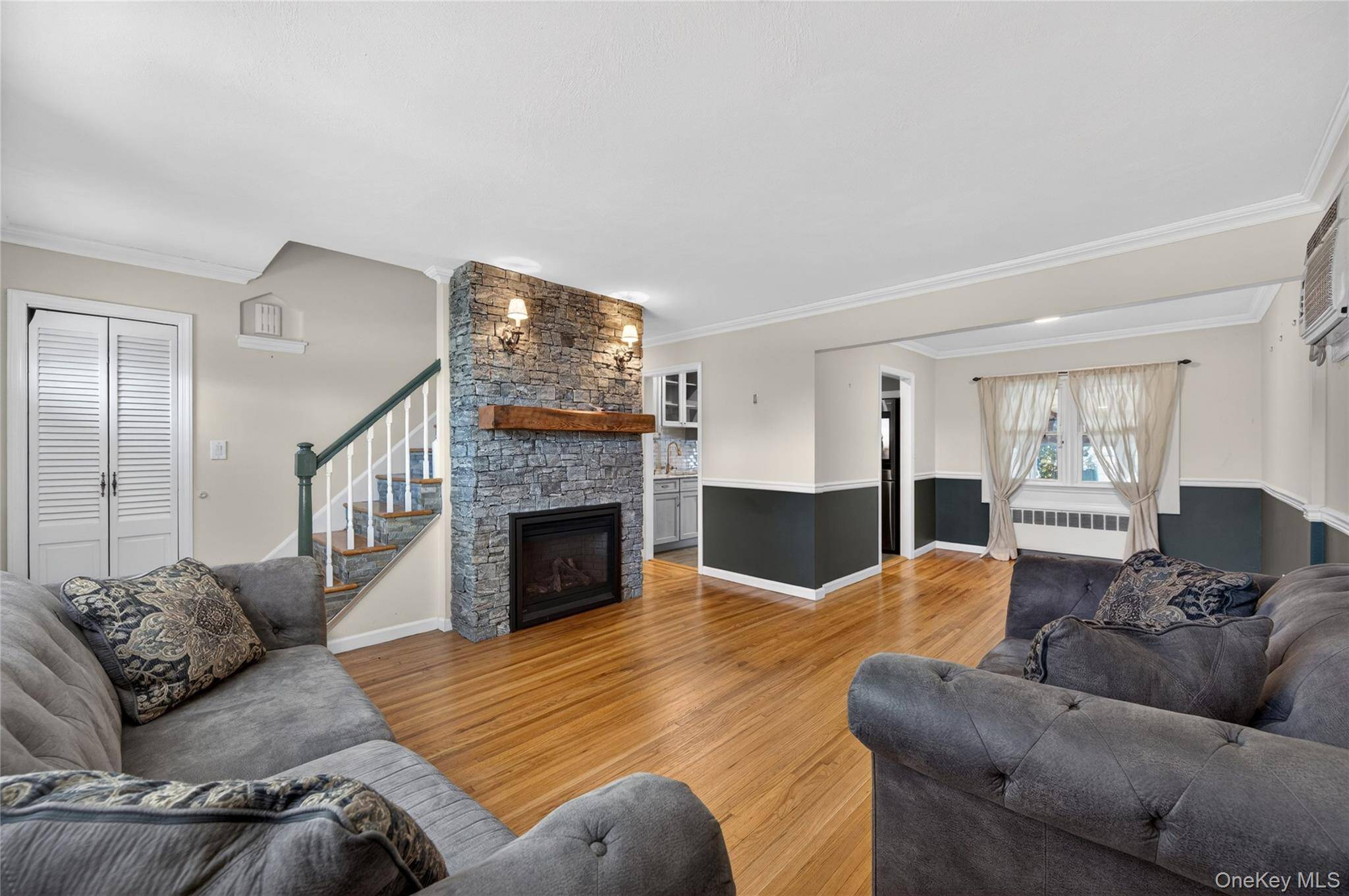 Home avec 4 chambres à Vendre à New Hyde Park - Nova Iorque - EUA - 5