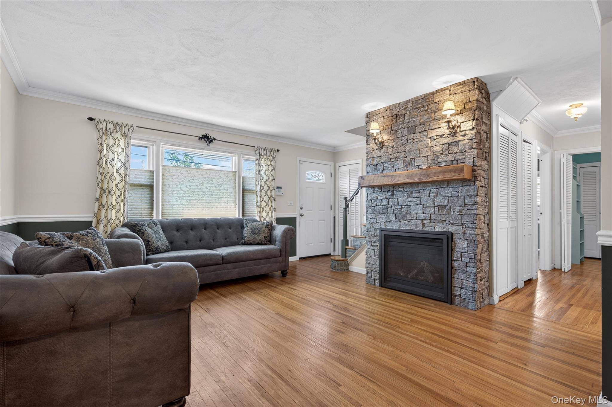 Home avec 4 chambres à Vendre à New Hyde Park - Nova Iorque - EUA - 6