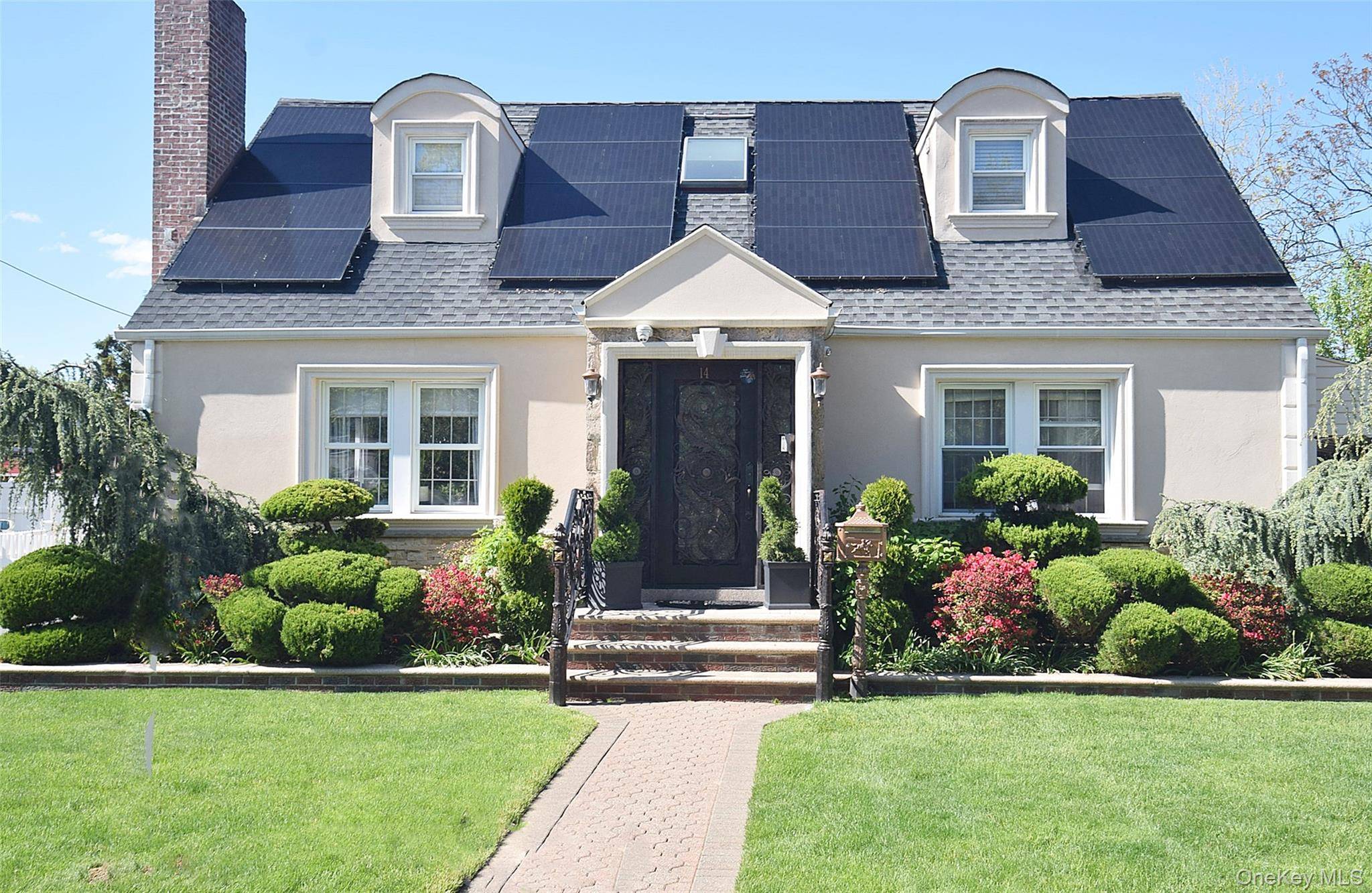 Home avec 4 chambres à Vendre à New Hyde Park - Nova Iorque - EUA - 1