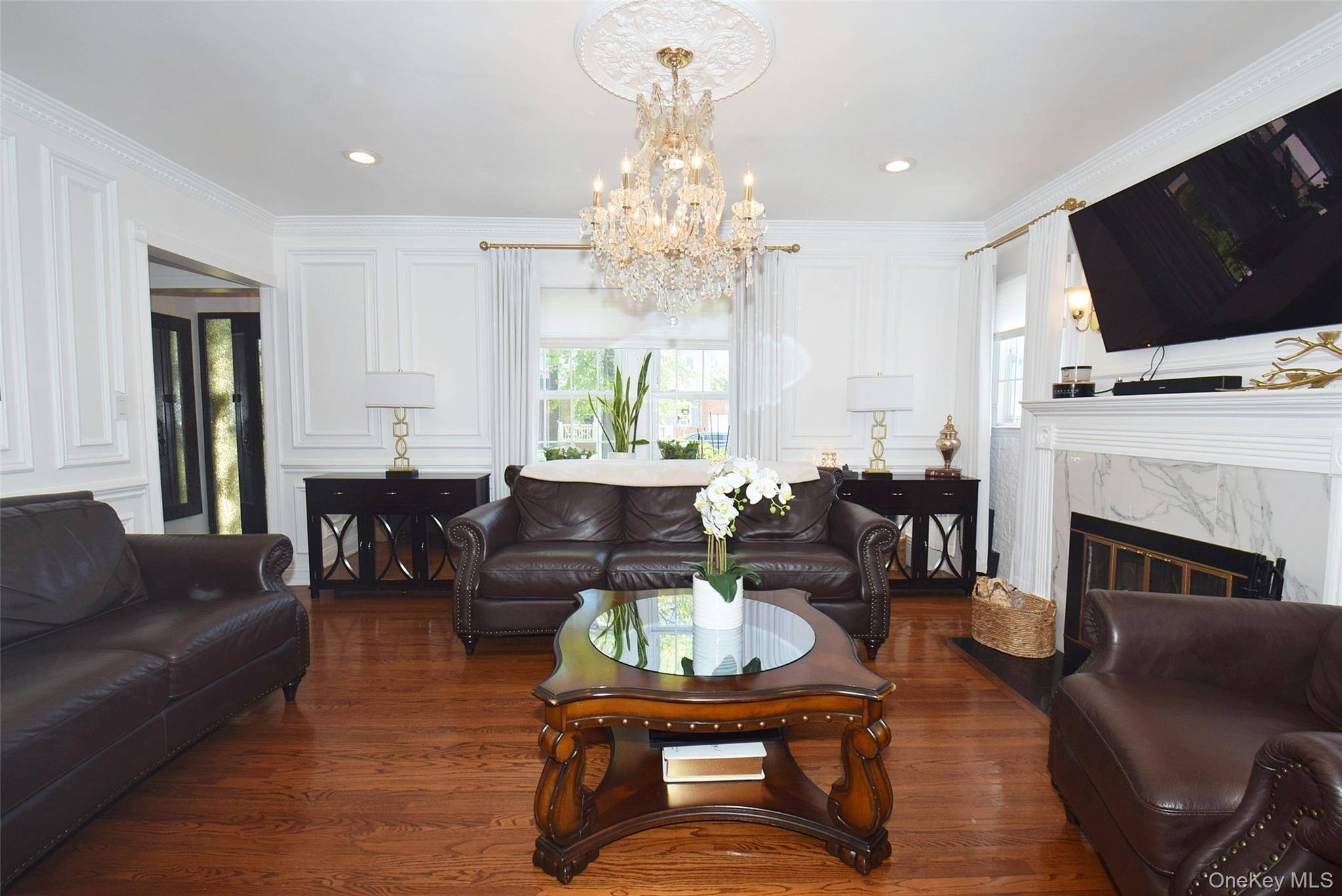 Home avec 4 chambres à Vendre à New Hyde Park - Nova Iorque - EUA - 3
