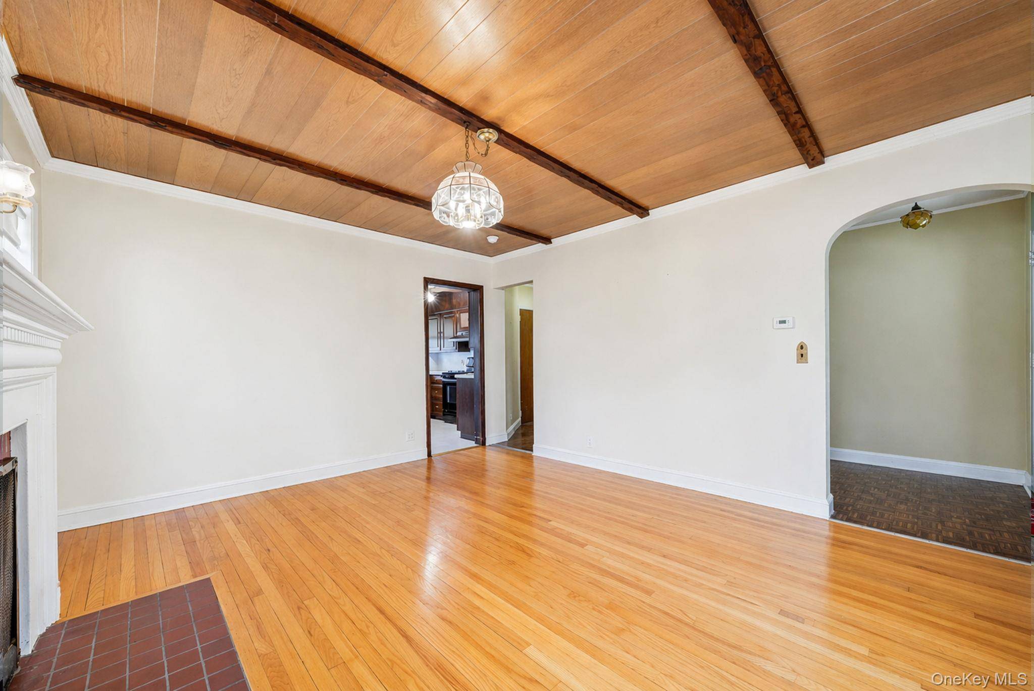 Home avec 4 chambres à Vendre à New Hyde Park - Nova Iorque - EUA - 4