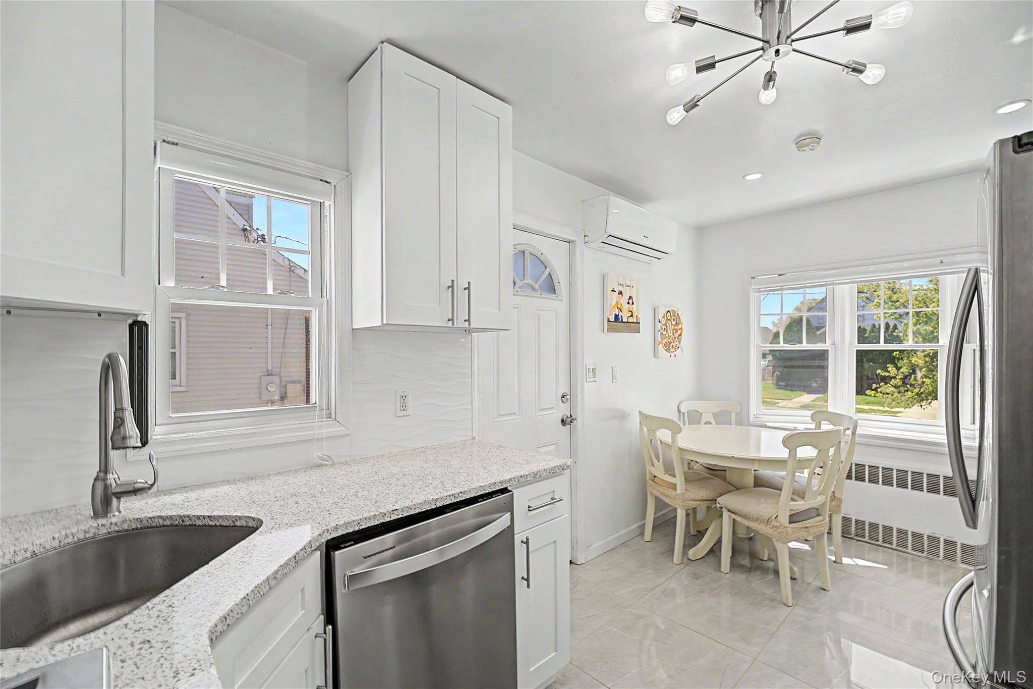 Home avec 4 chambres à Vendre à New Hyde Park - Nova Iorque - EUA - 5