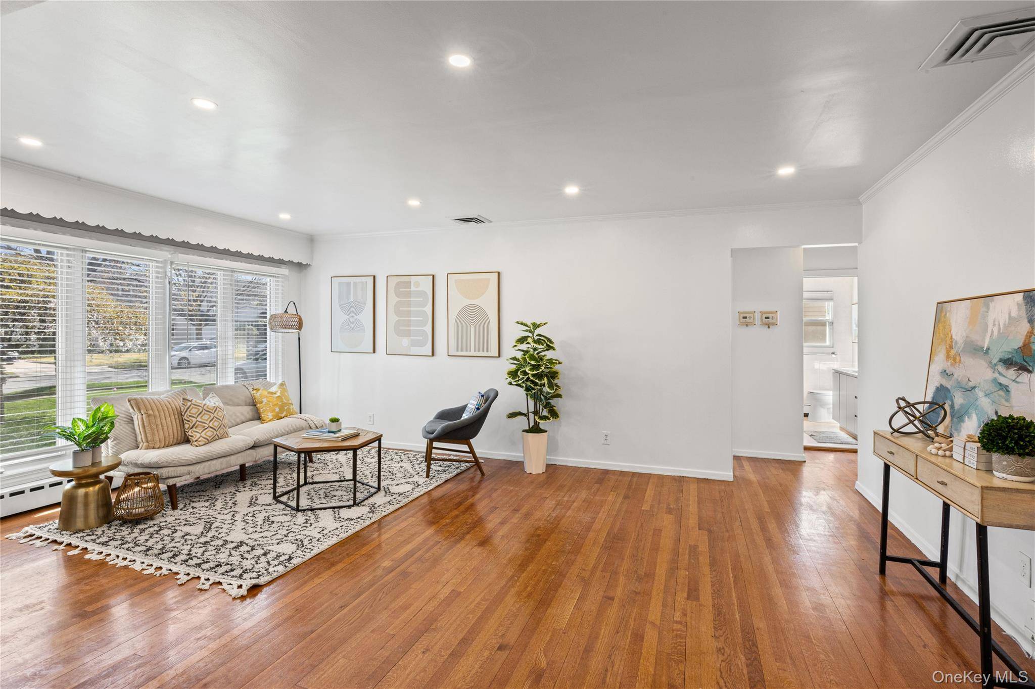 Casa com 4 Quartos à Venda em New Hyde Park - Nova Iorque - EUA - 6
