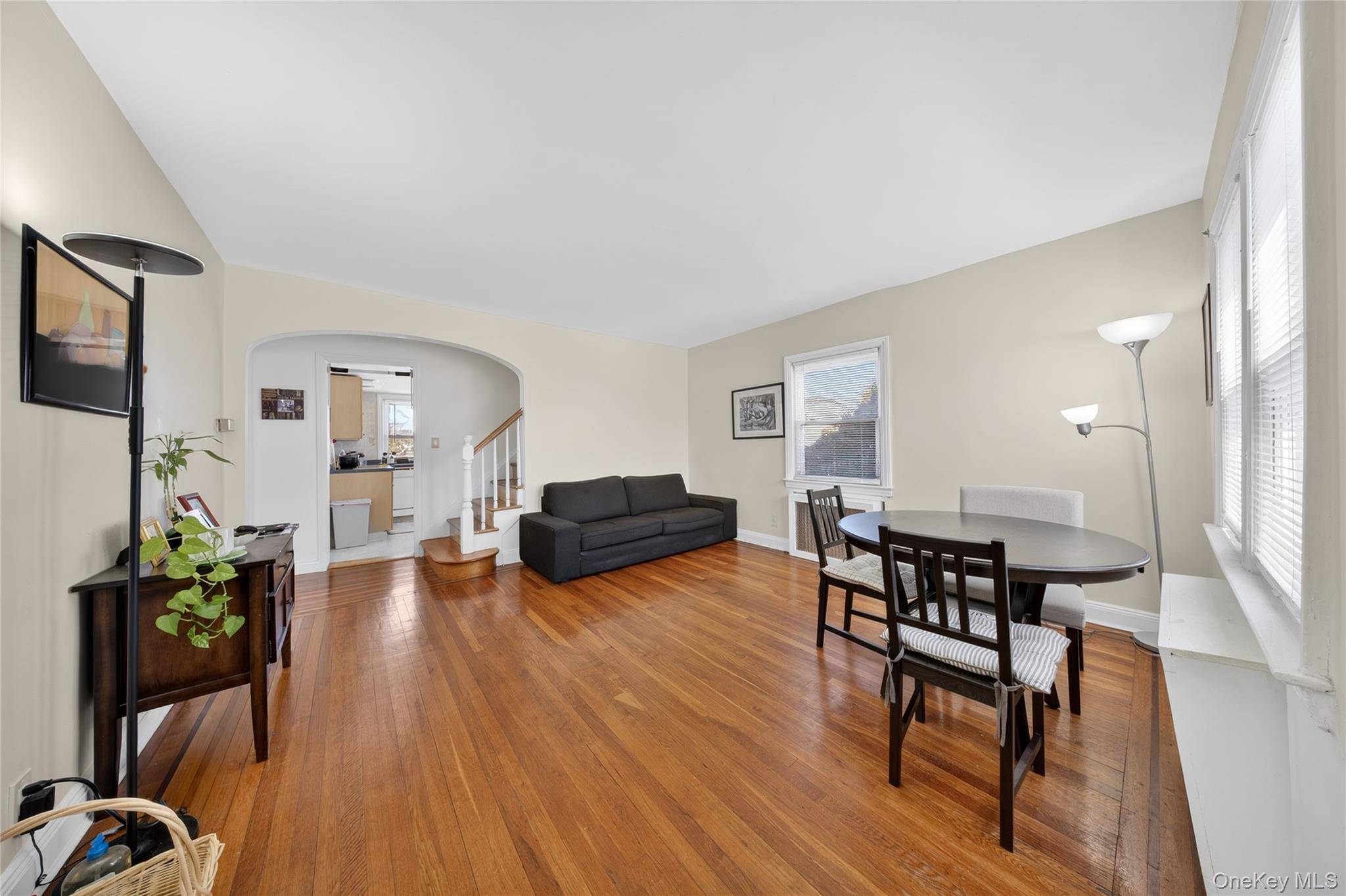 Casa com 4 Quartos à Venda em New Hyde Park - Nova Iorque - EUA - 4