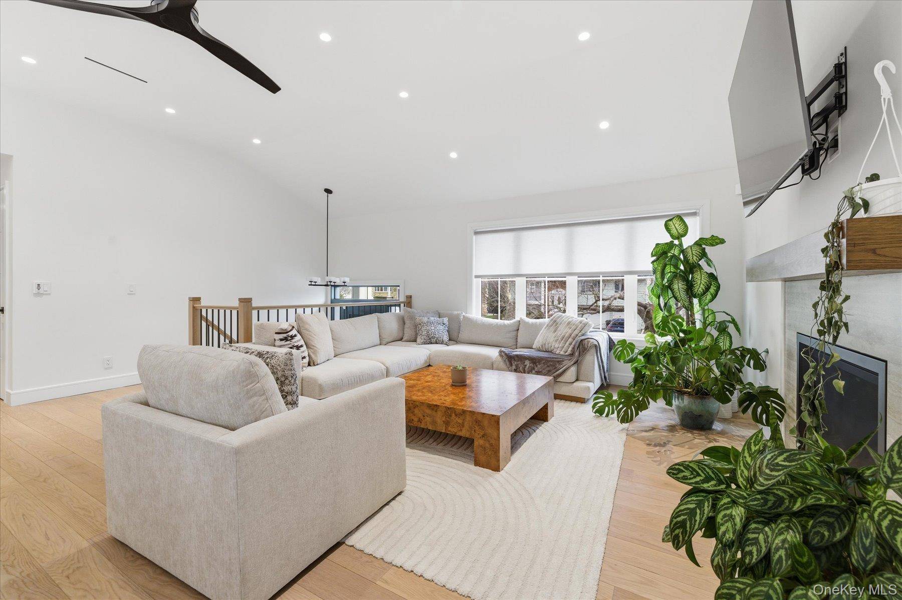 Home avec 4 chambres à Vendre à New Hyde Park - Nova Iorque - EUA - 3