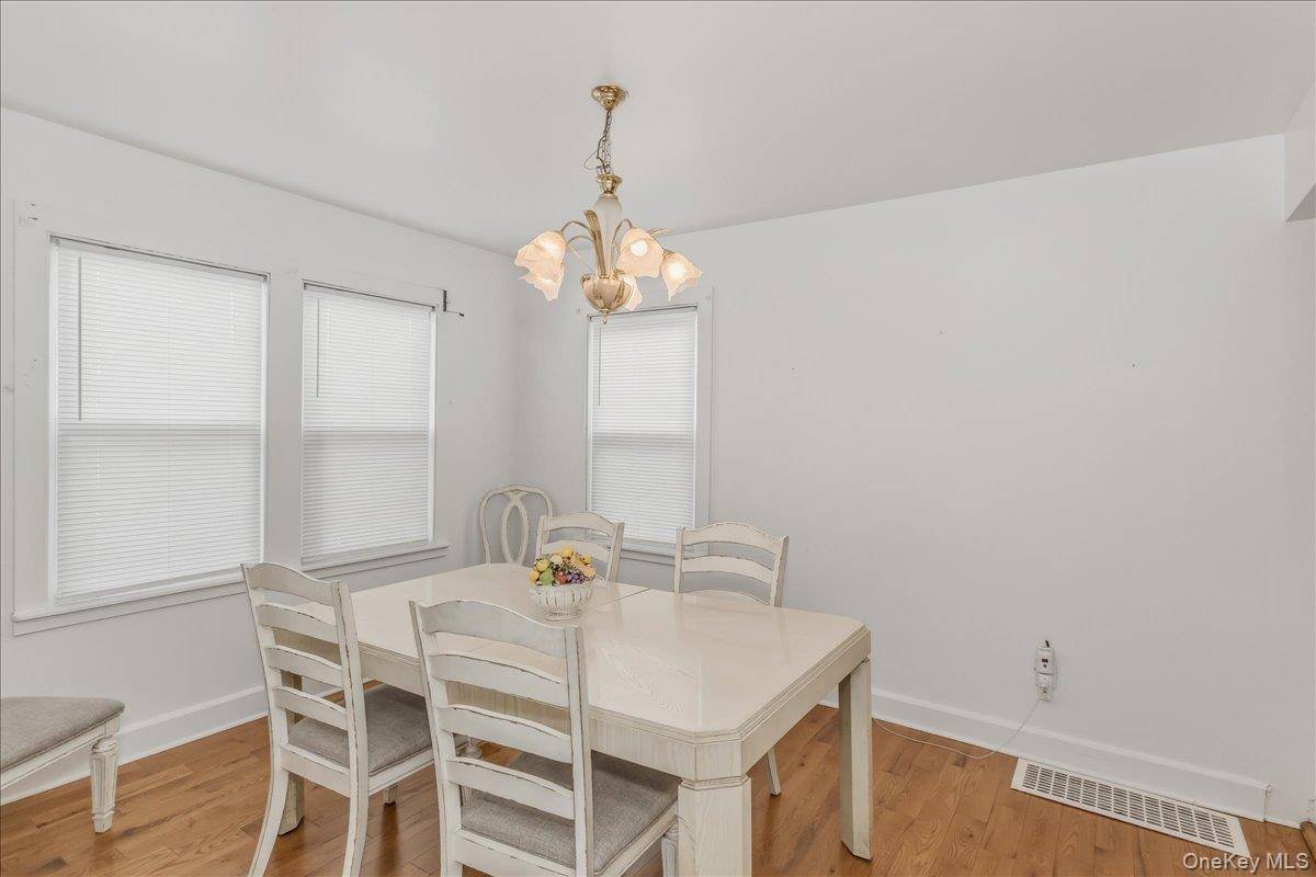Home avec 4 chambres à Vendre à New Hyde Park - Nova Iorque - EUA - 5