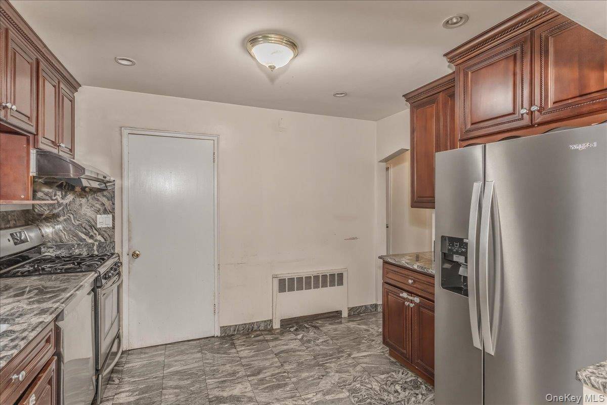 Home avec 4 chambres à Vendre à New Hyde Park - Nova Iorque - EUA - 5