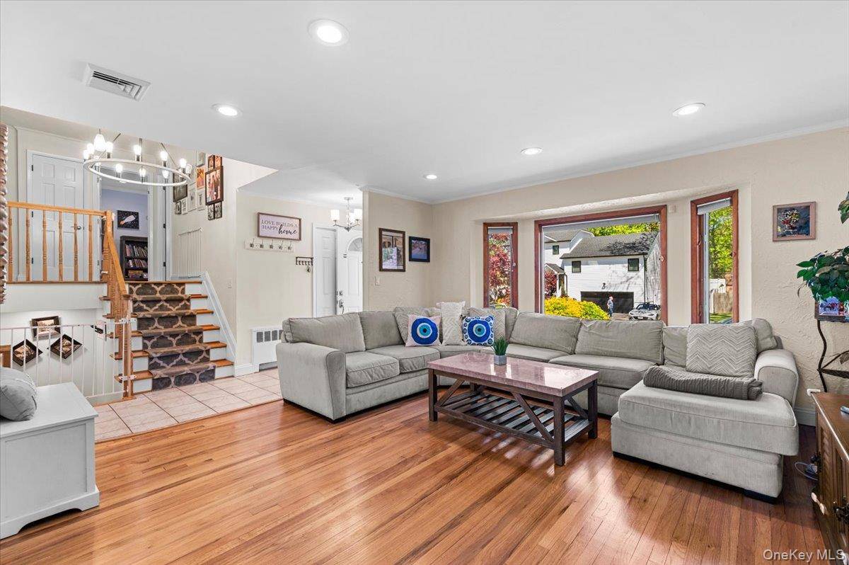Home avec 4 chambres à Vendre à Plainview - Nova Iorque - EUA - 3