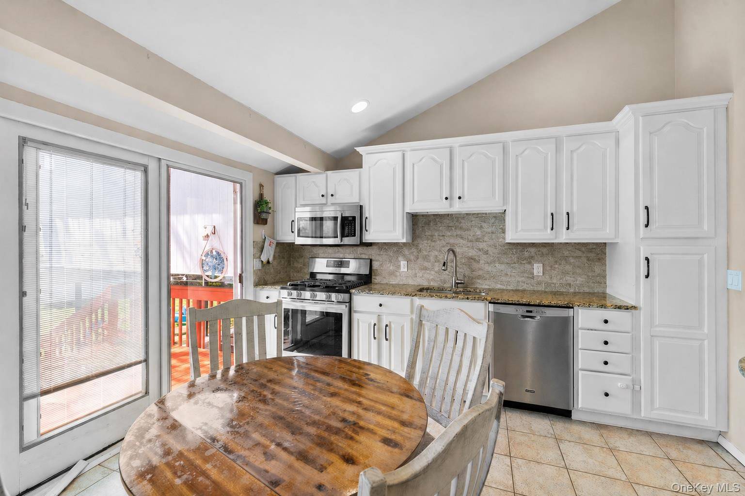 Home avec 4 chambres à Vendre à Plainview - Nova Iorque - EUA - 8