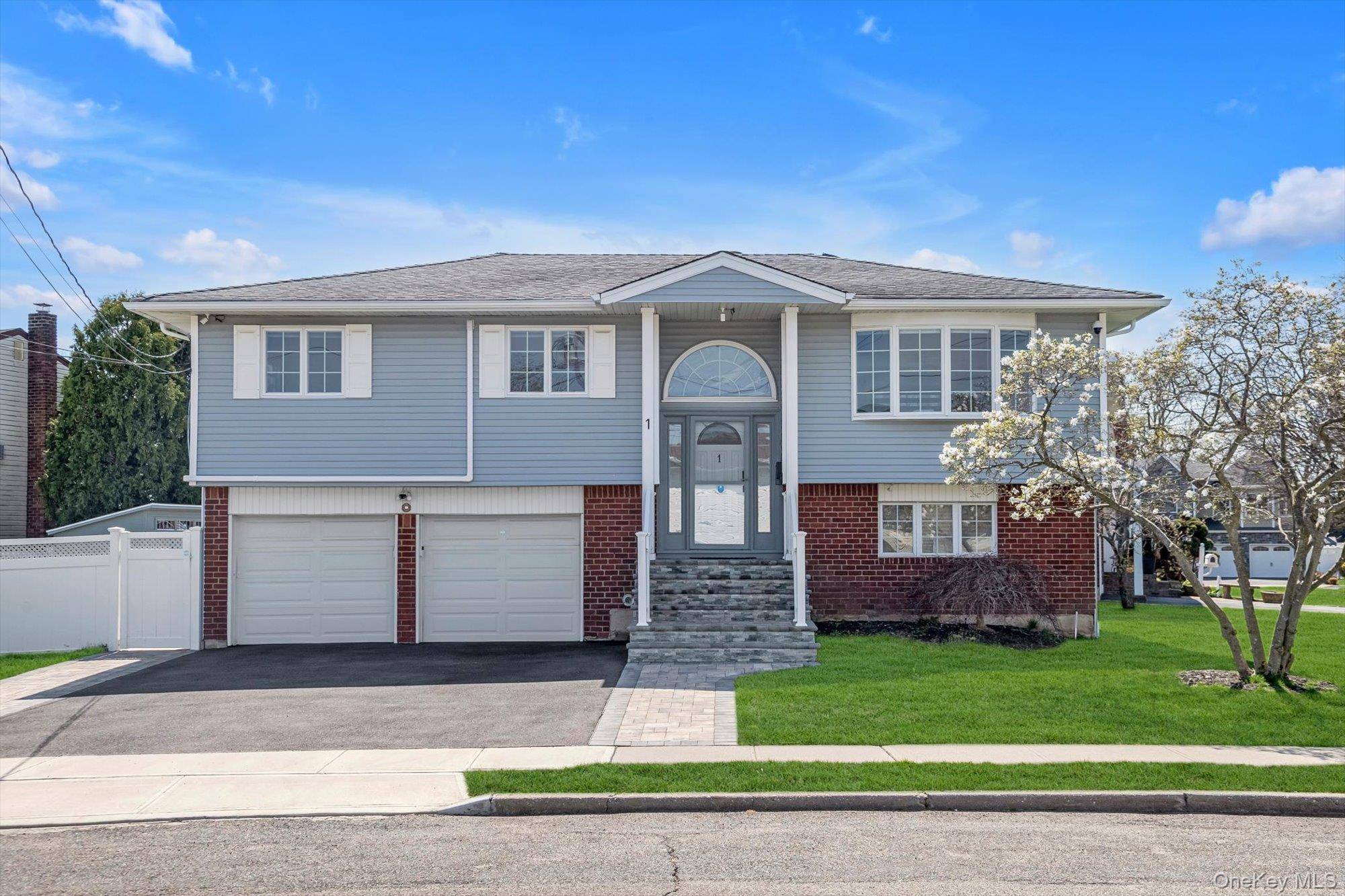Home avec 4 chambres à Vendre à Plainview - Nova Iorque - EUA - 1