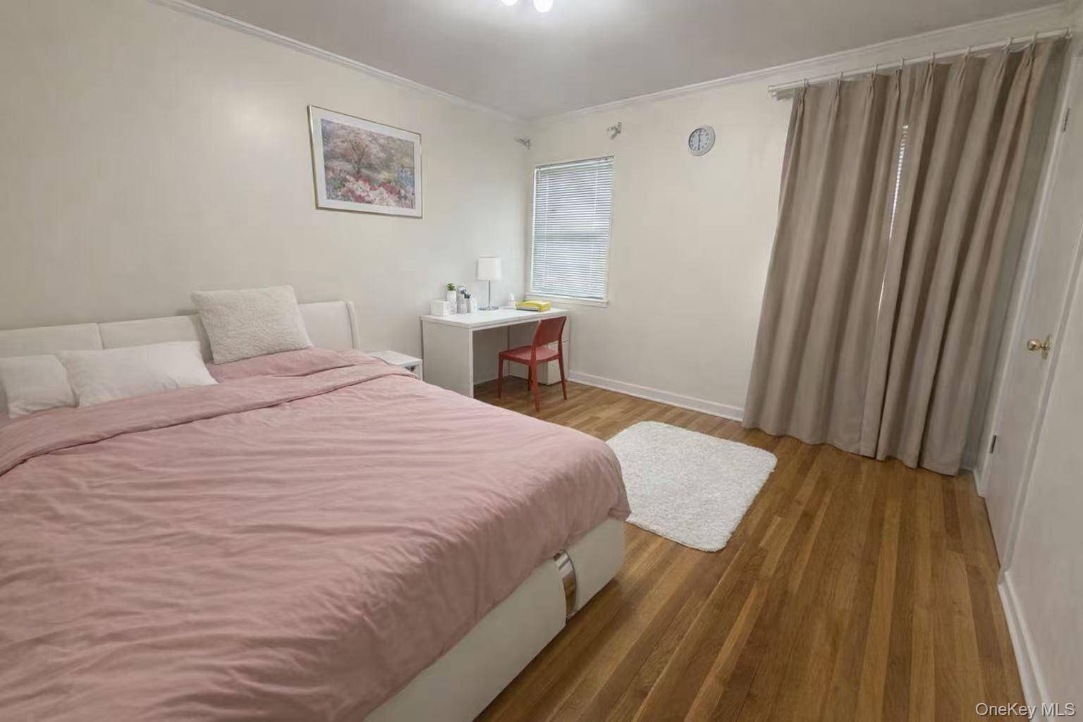 Hogar con 4 Dormitorios en Venta en Plainview - Nueva York - EE. UU. - 6