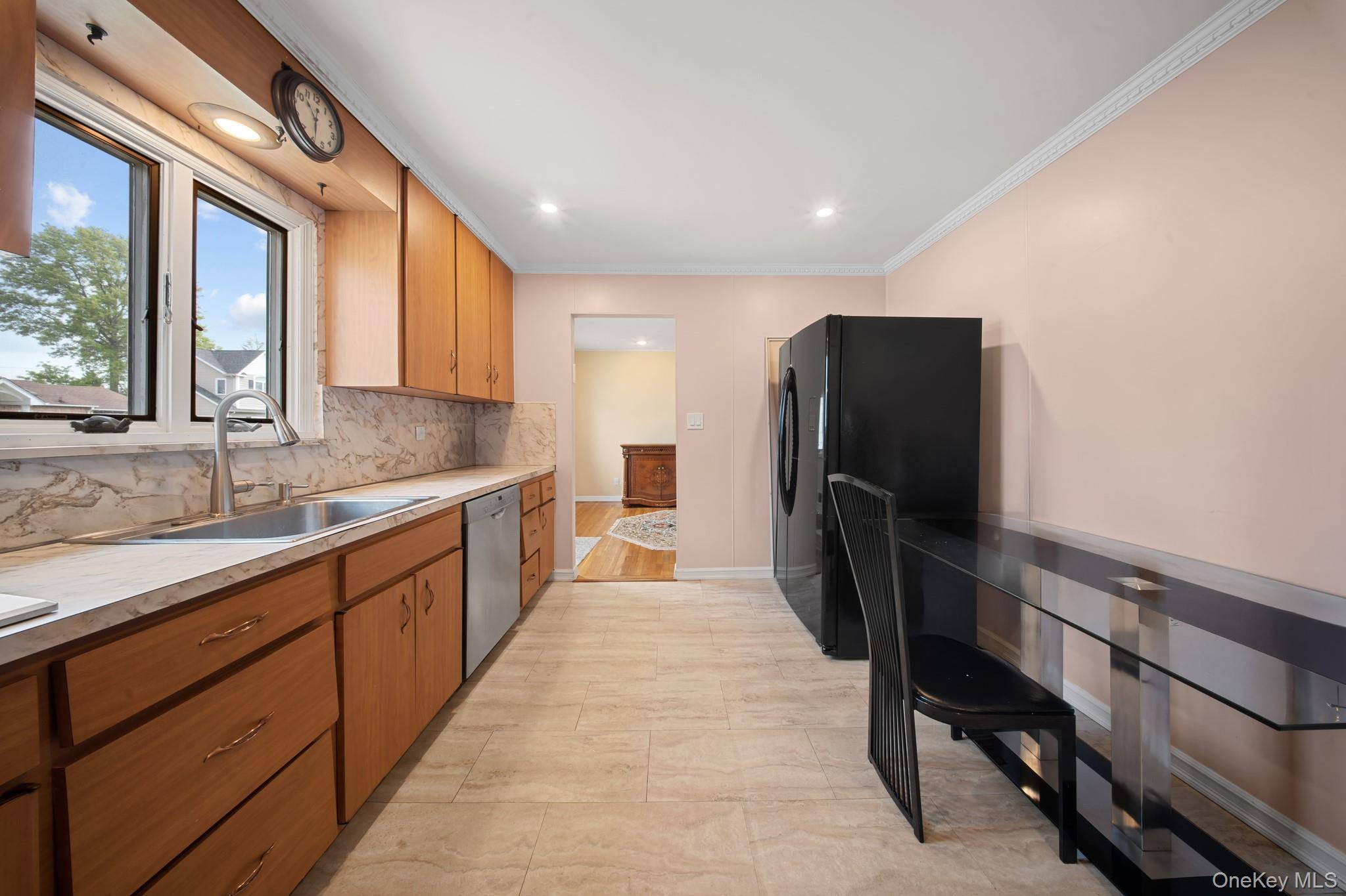 Hogar con 4 Dormitorios en Venta en Plainview - Nueva York - EE. UU. - 7