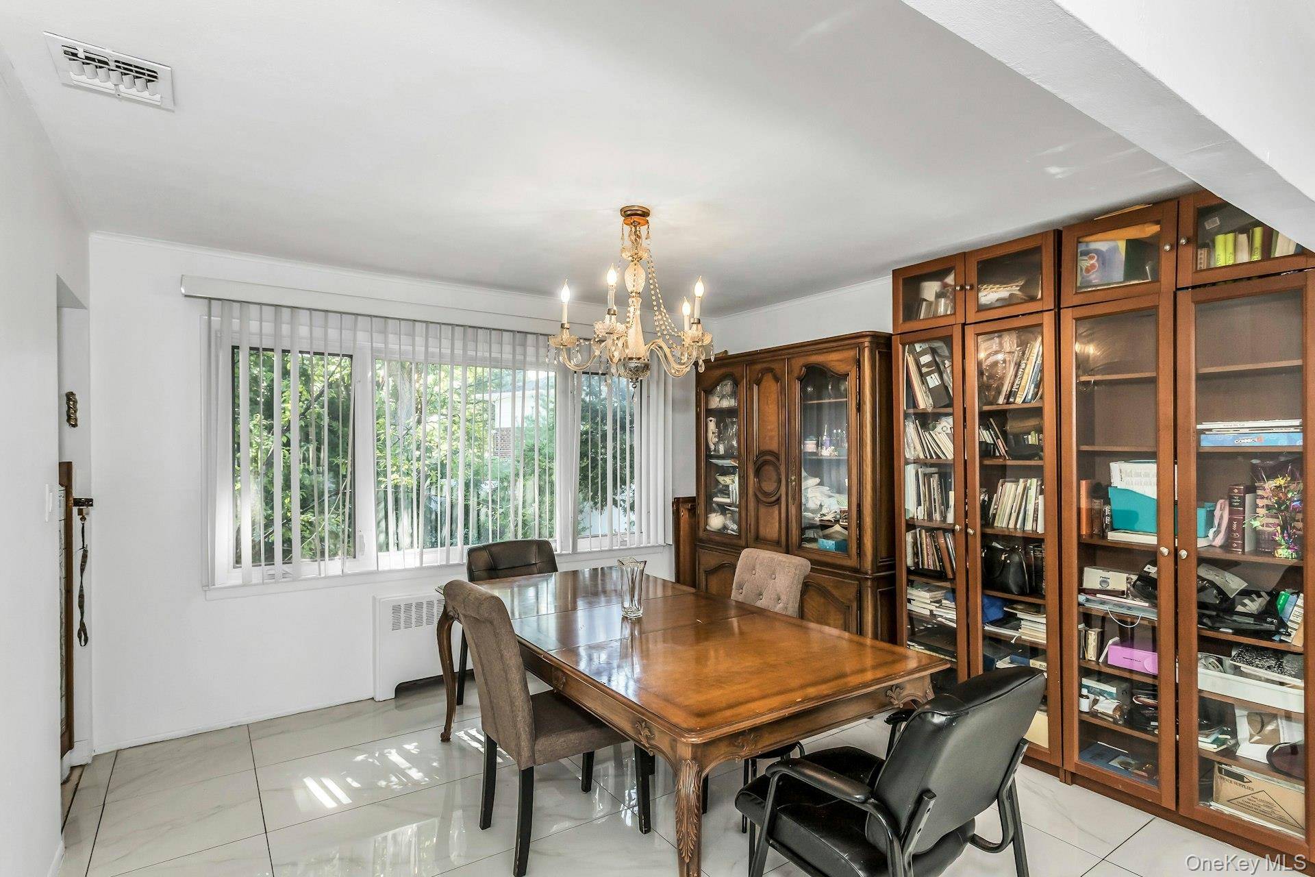 Casa com 4 Quartos à Venda em Plainview - Nova Iorque - EUA - 8