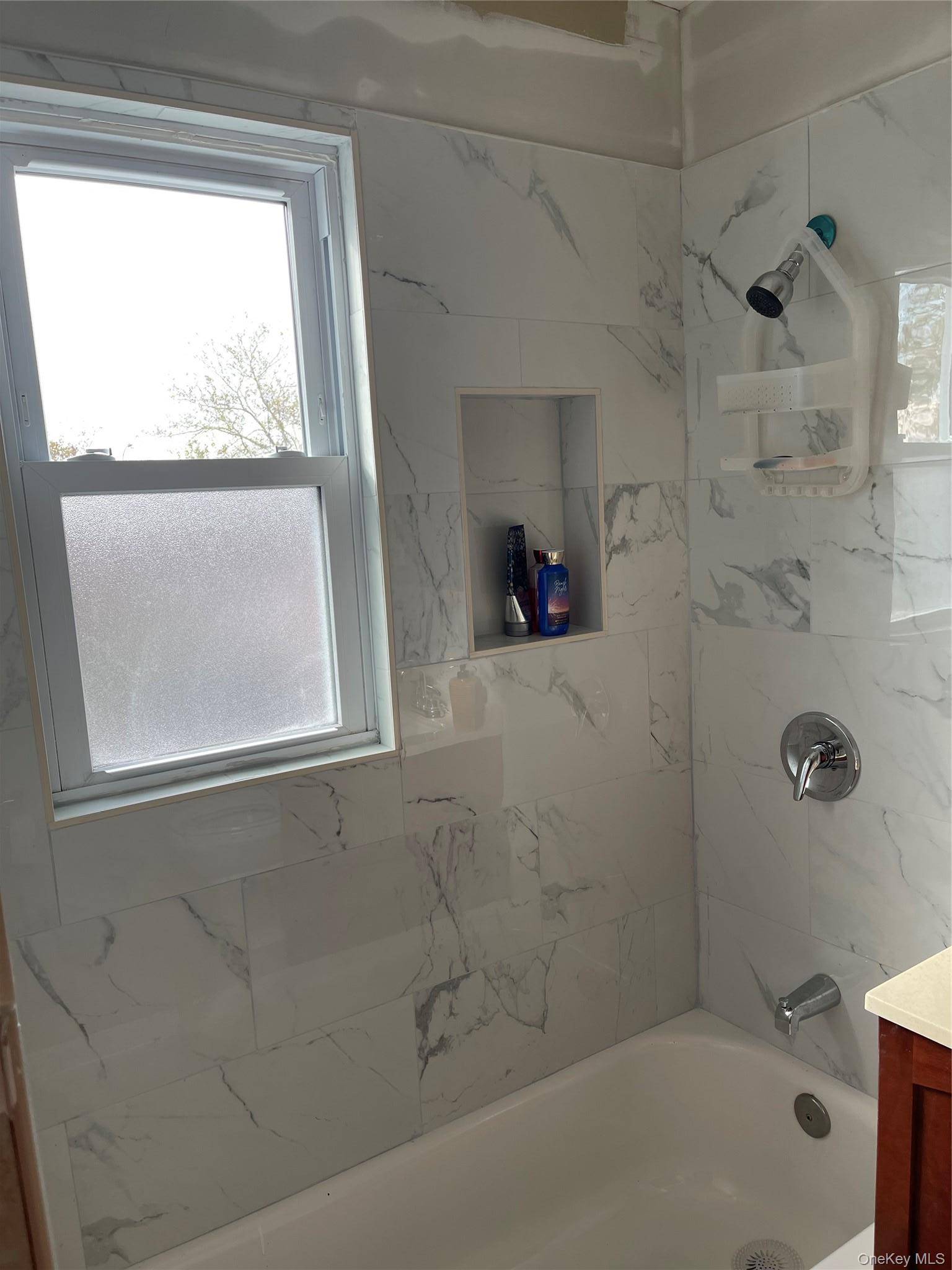 4 Bedroom Home for Sale in Queens Village - New York - USA - 4