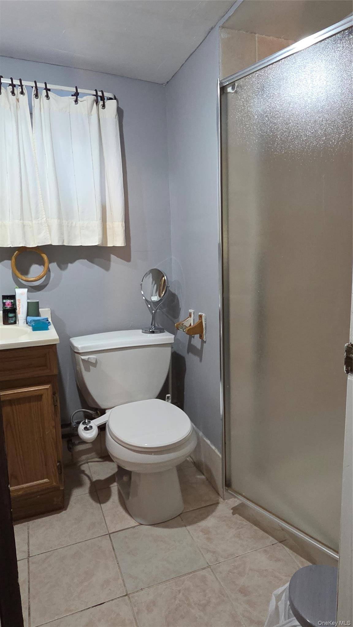 4 Bedroom Home for Sale in Queens Village - New York - USA - 6