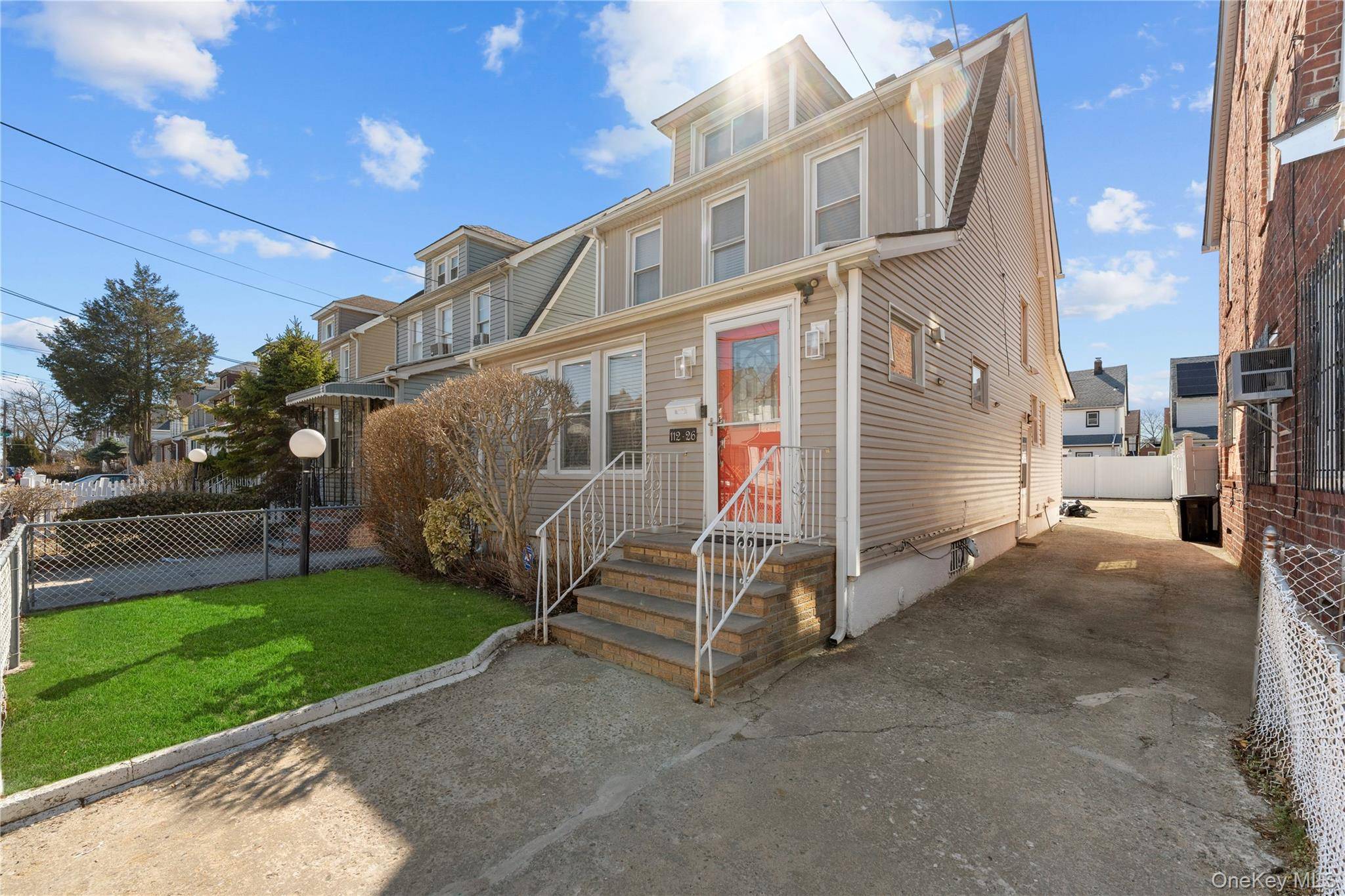 Casa con 4 Dormitorios en Venta en Queens Village - Nueva York - EE. UU. - 3