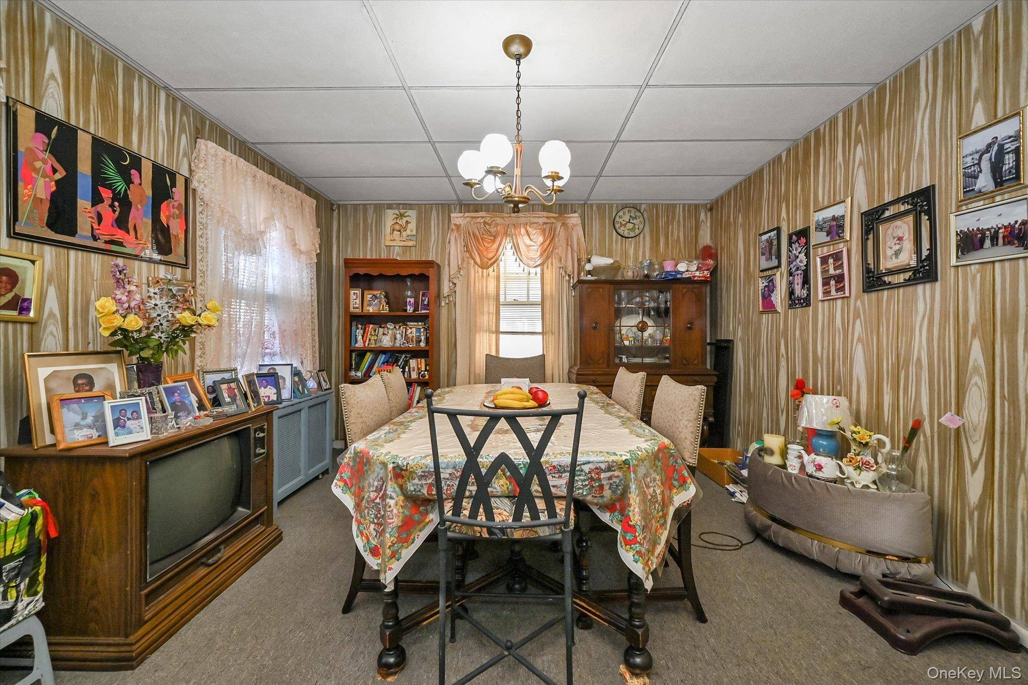 4 Bedroom Home for Sale in Queens Village - New York - USA - 7