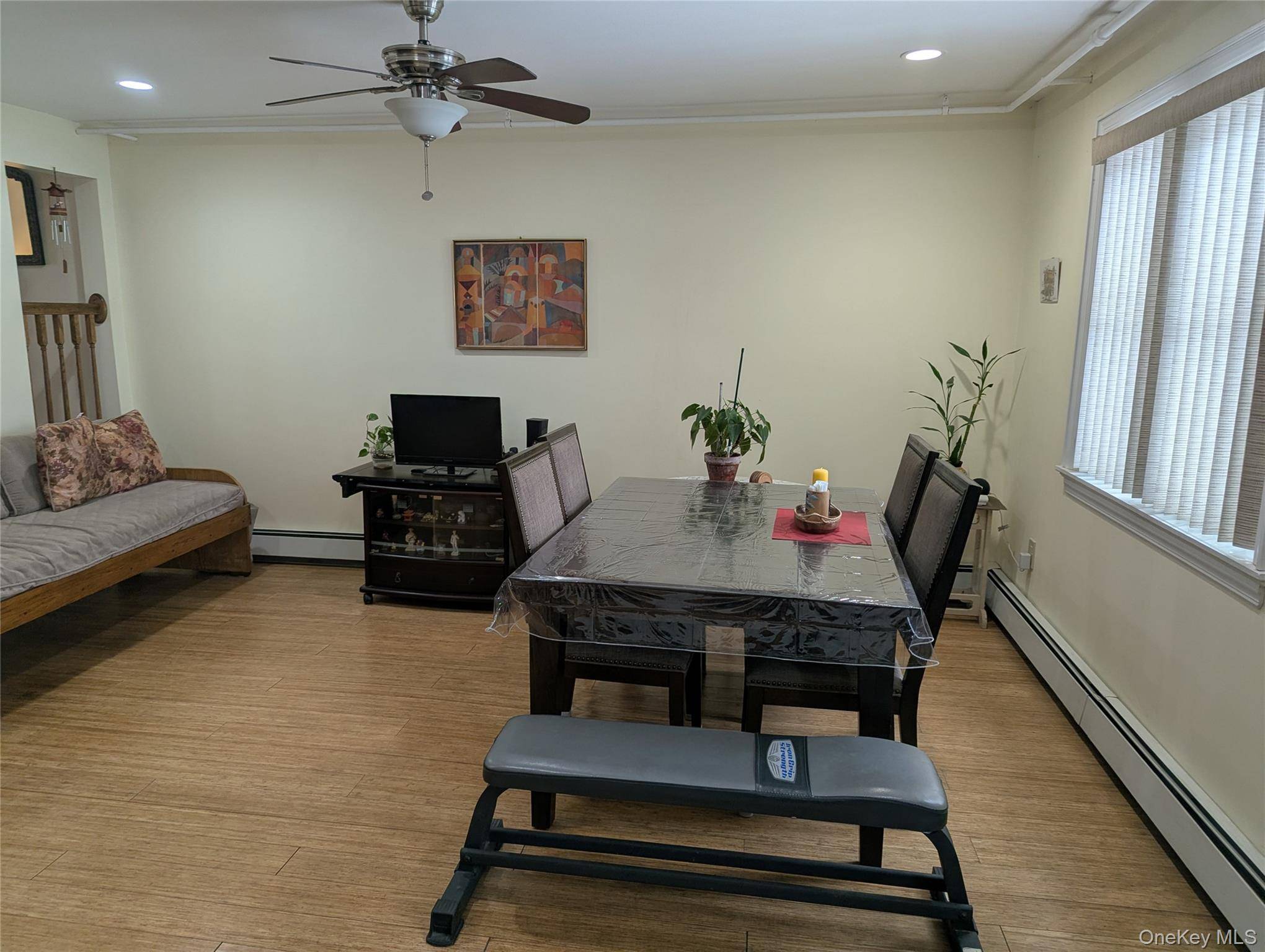 4 Bedroom Home for Sale in Queens Village - New York - USA - 5