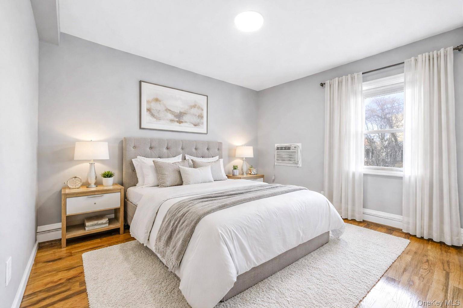 4 Bedroom Home for Sale in Queens Village - New York - USA - 5