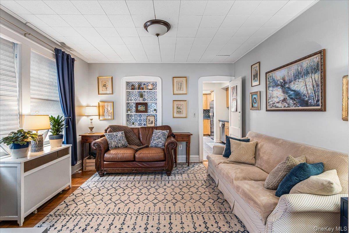 4 Bedroom Home for Sale in Queens Village - New York - USA - 4