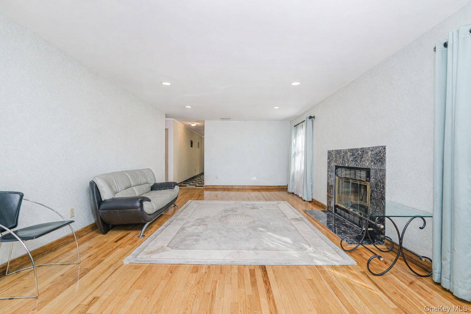 Casa com 4 Quartos à Venda em Staten Island - Nova Iorque - EUA - 6