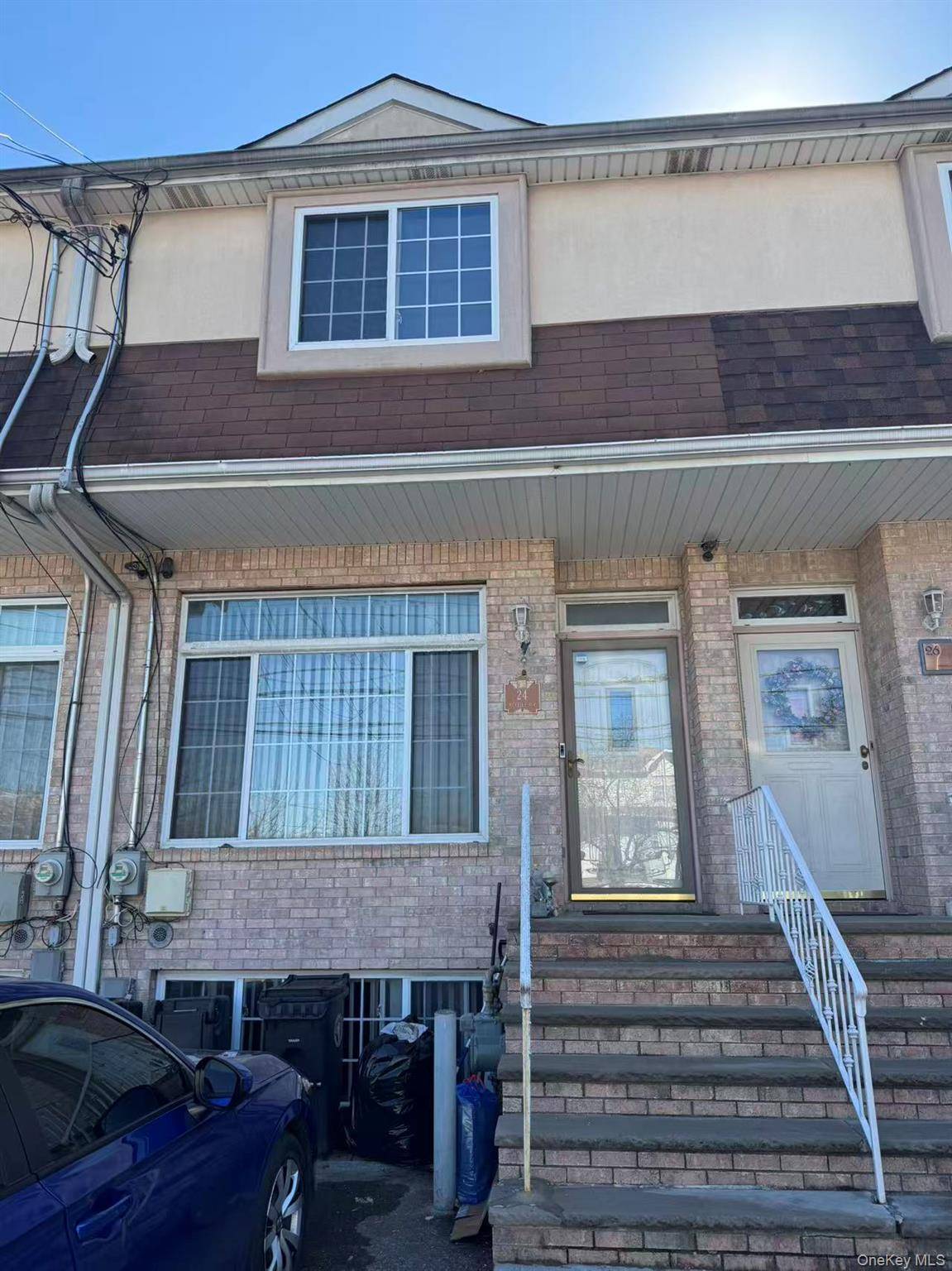 Casa com 4 Quartos à Venda em Staten Island - Nova Iorque - EUA - 2
