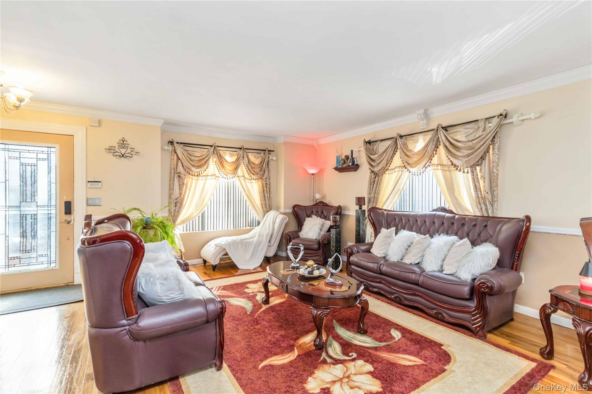 Casa com 4 Quartos à Venda em Staten Island - Nova Iorque - EUA - 3