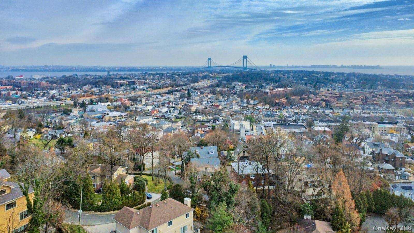 Casa com 4 Quartos à Venda em Staten Island - Nova Iorque - EUA - 5