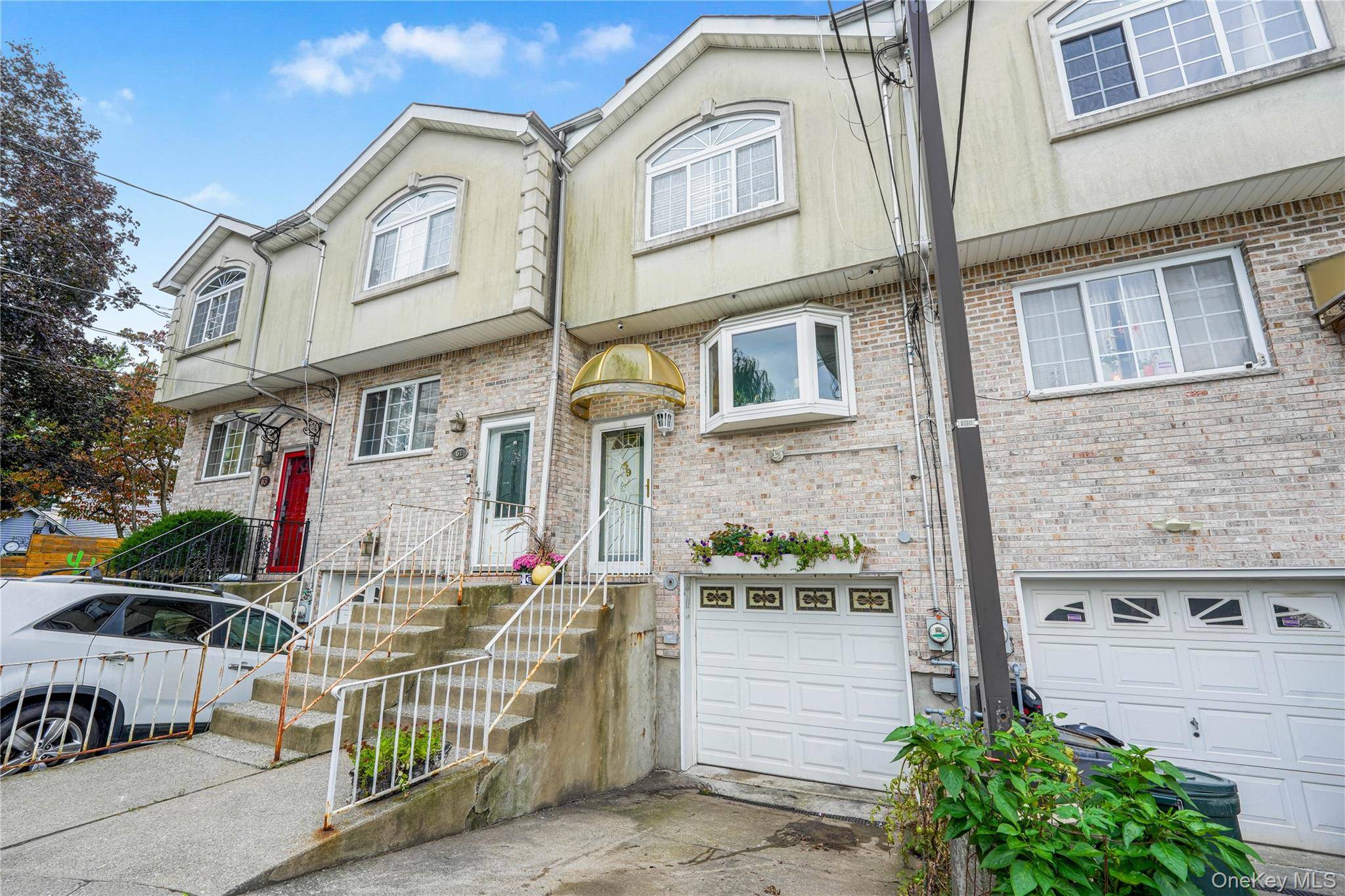 Casa com 4 Quartos à Venda em Staten Island - Nova Iorque - EUA - 1