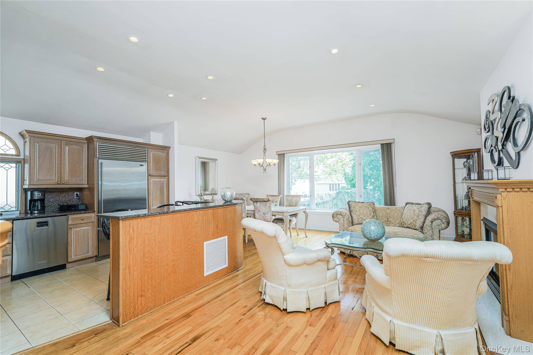 Casa com 4 Quartos à Venda em Staten Island - Nova Iorque - EUA - 5