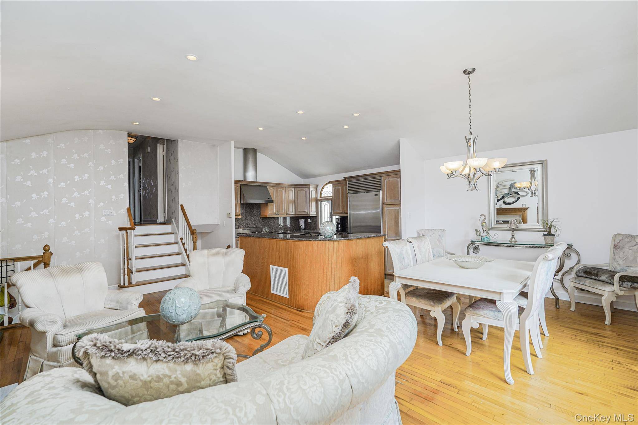 Casa com 4 Quartos à Venda em Staten Island - Nova Iorque - EUA - 7